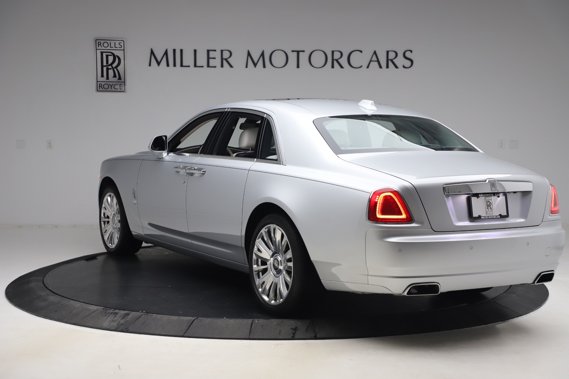 Used 2018 Rolls-Royce Ghost | St. Petersburg, FL