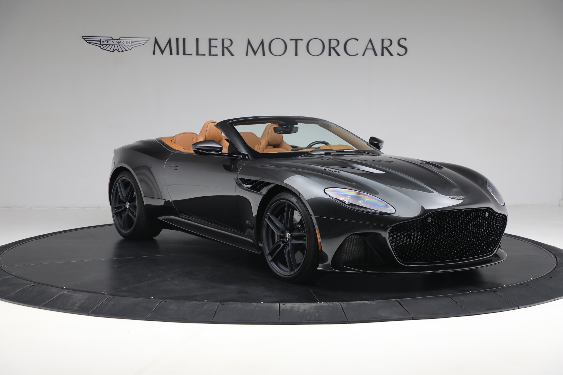 New 2021 Aston Martin DBS Superleggera Volante Convertible | St. Petersburg, FL