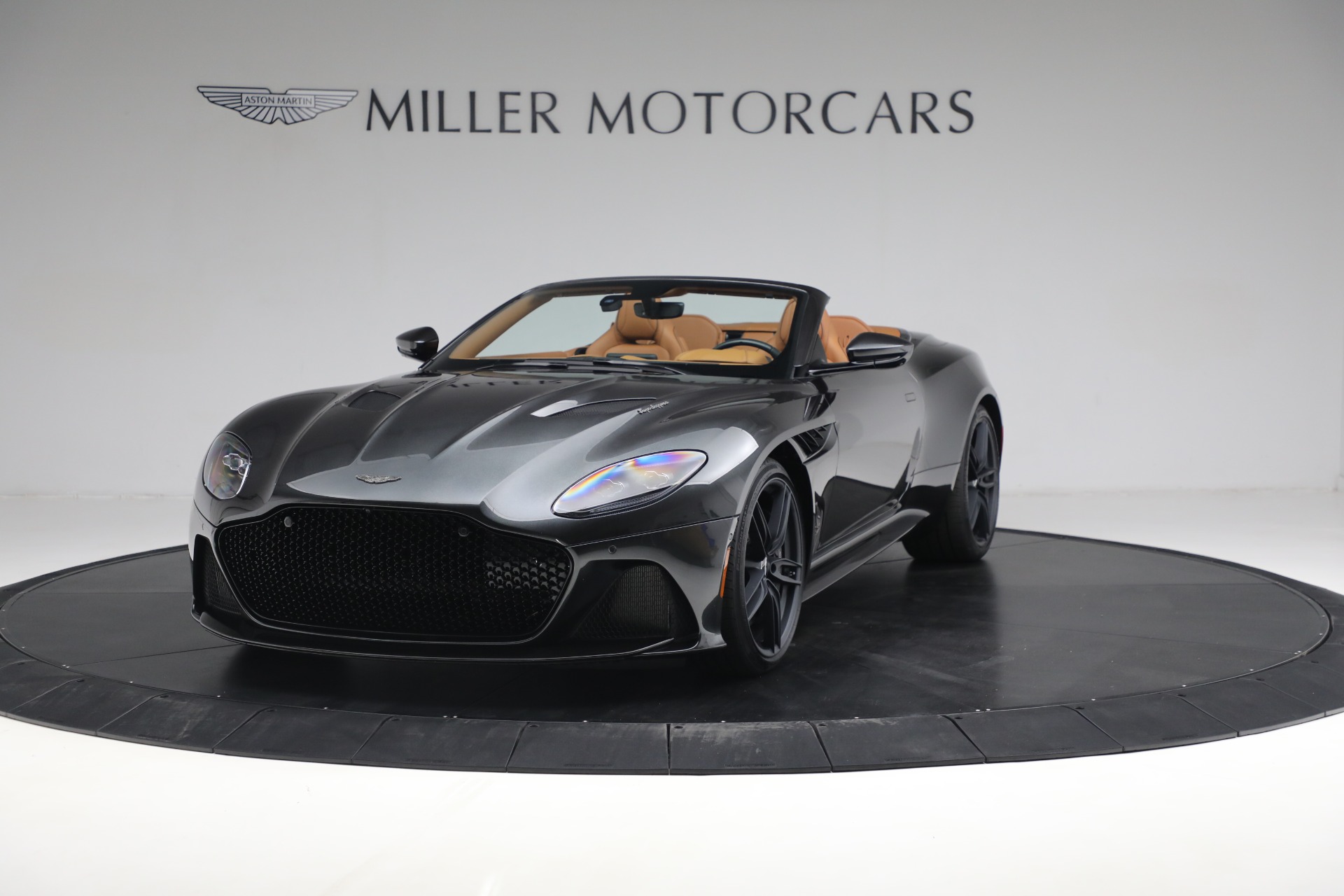 New 2021 Aston Martin DBS Superleggera Volante Convertible | St. Petersburg, FL