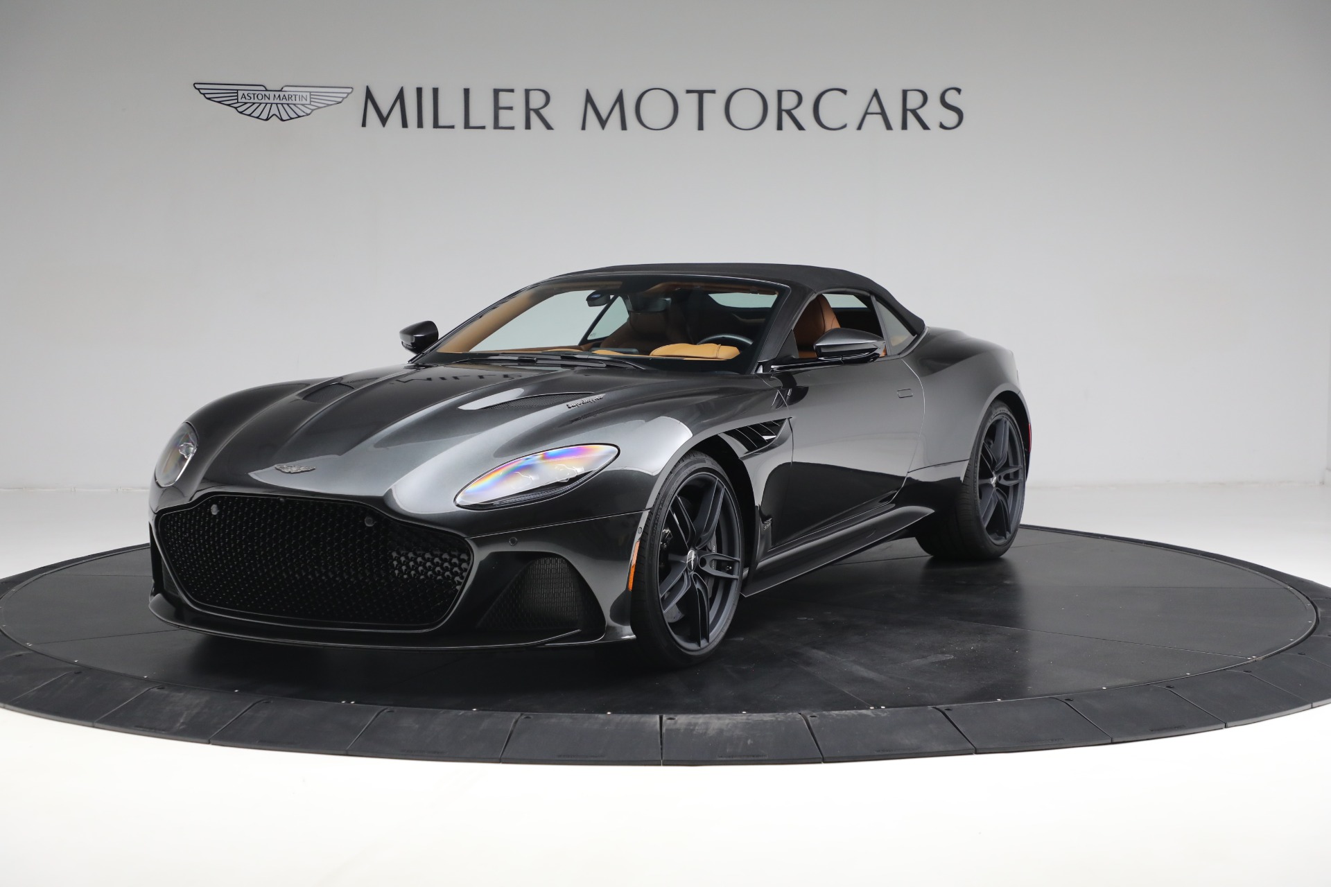 Aston Martin Volante 2021 Db11 volante