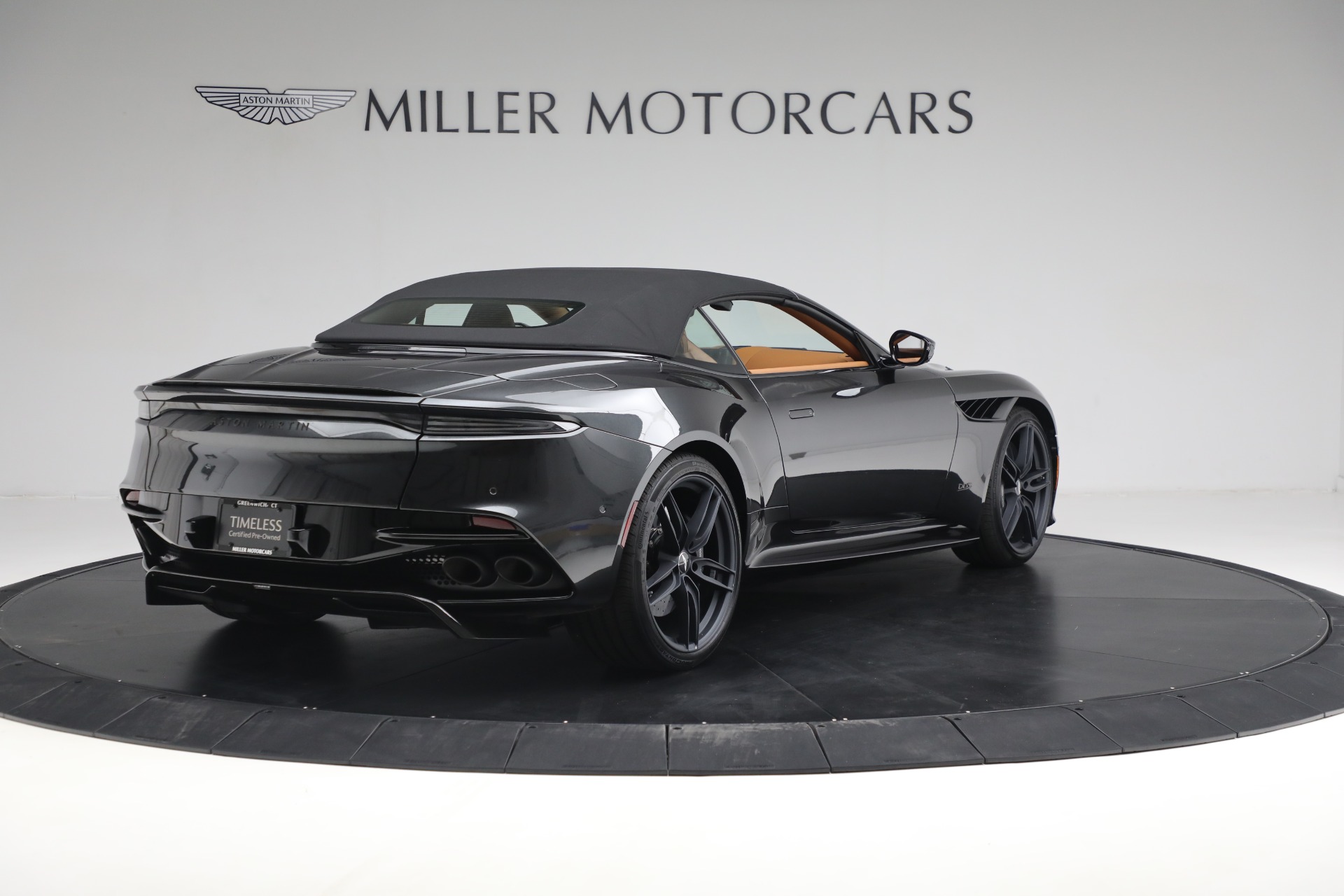 New 2021 Aston Martin DBS Superleggera Volante Convertible | St. Petersburg, FL