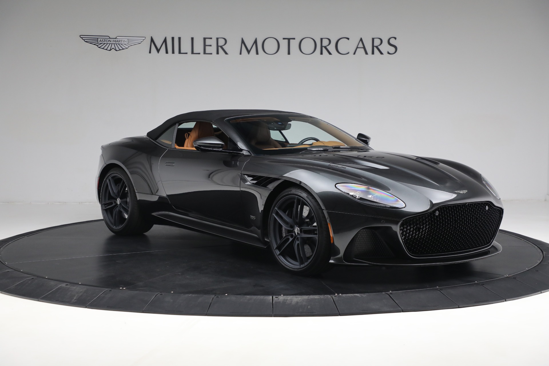 New 2021 Aston Martin DBS Superleggera Volante Convertible | St. Petersburg, FL