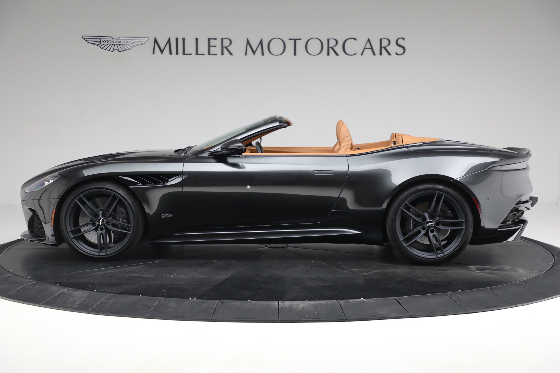 New 2021 Aston Martin DBS Superleggera Volante Convertible | St. Petersburg, FL