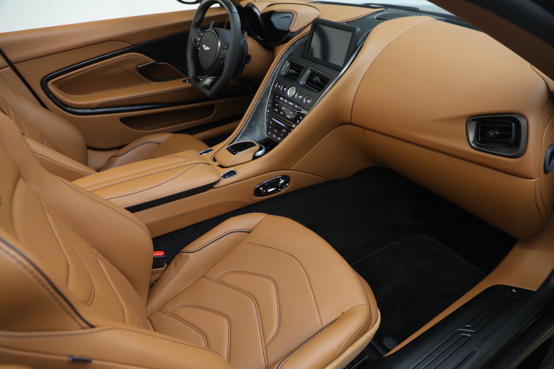New 2021 Aston Martin DBS Superleggera Volante Convertible | St. Petersburg, FL