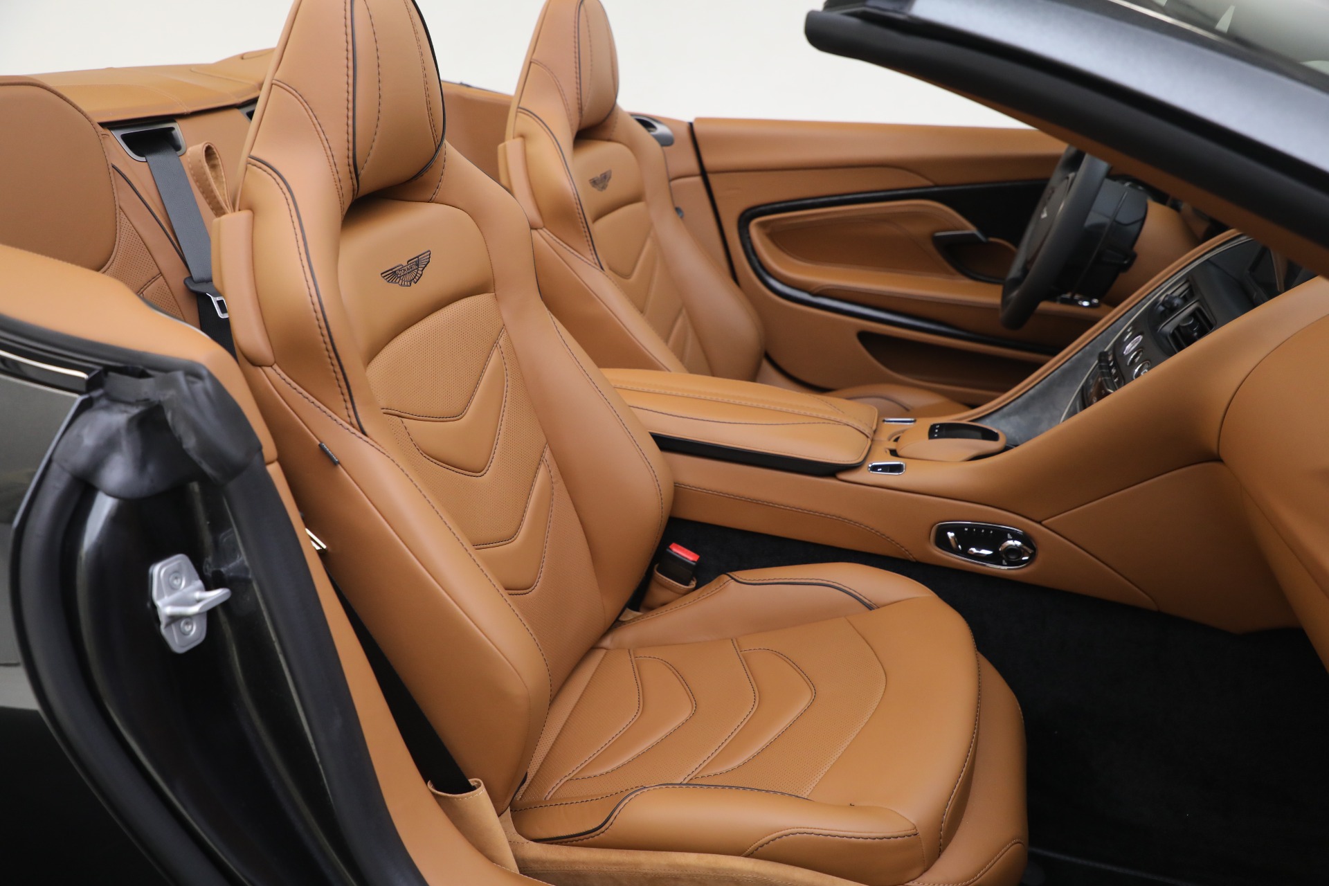New 2021 Aston Martin DBS Superleggera Volante Convertible | St. Petersburg, FL