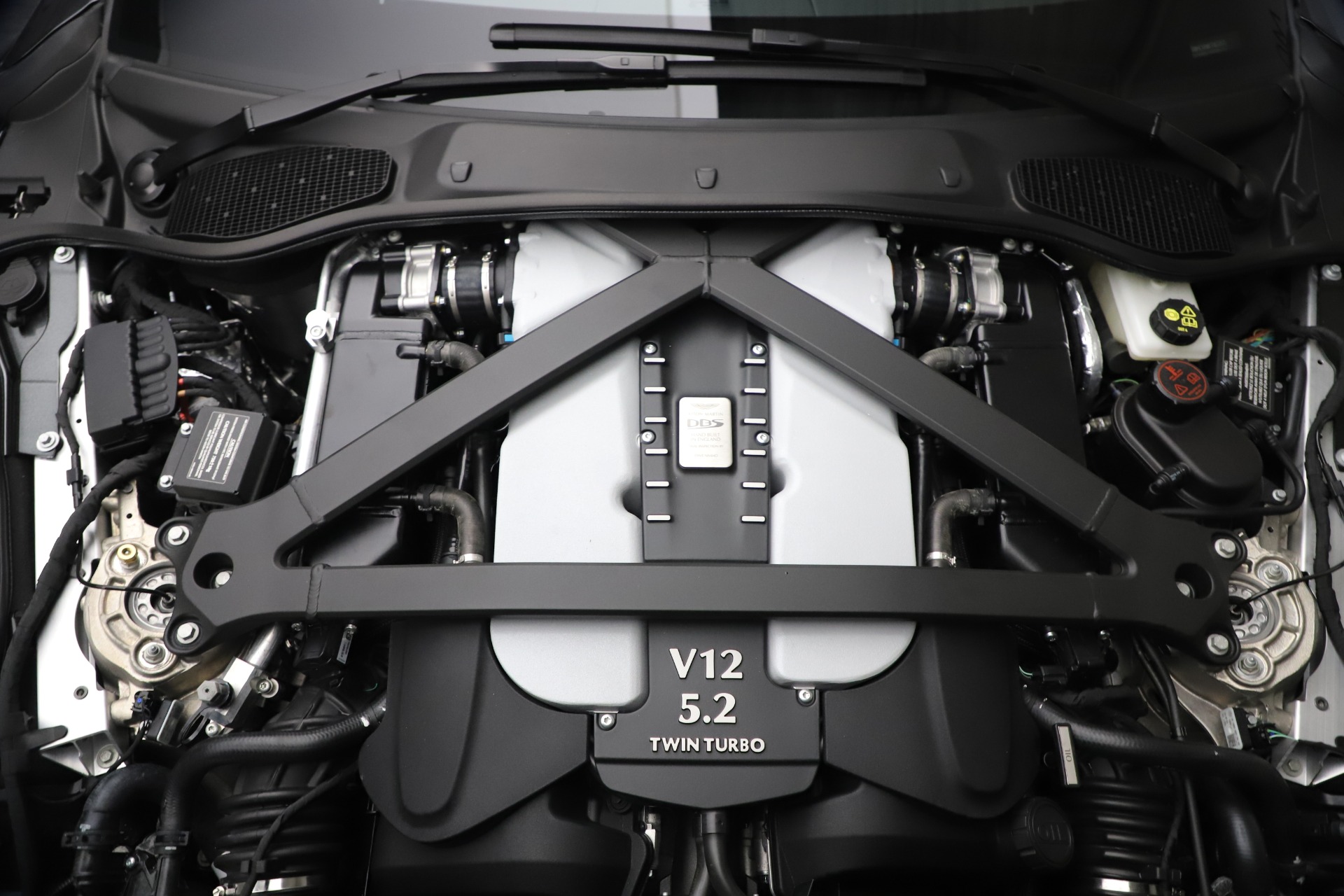 New 2021 Aston Martin DBS Superleggera Volante Convertible | St. Petersburg, FL