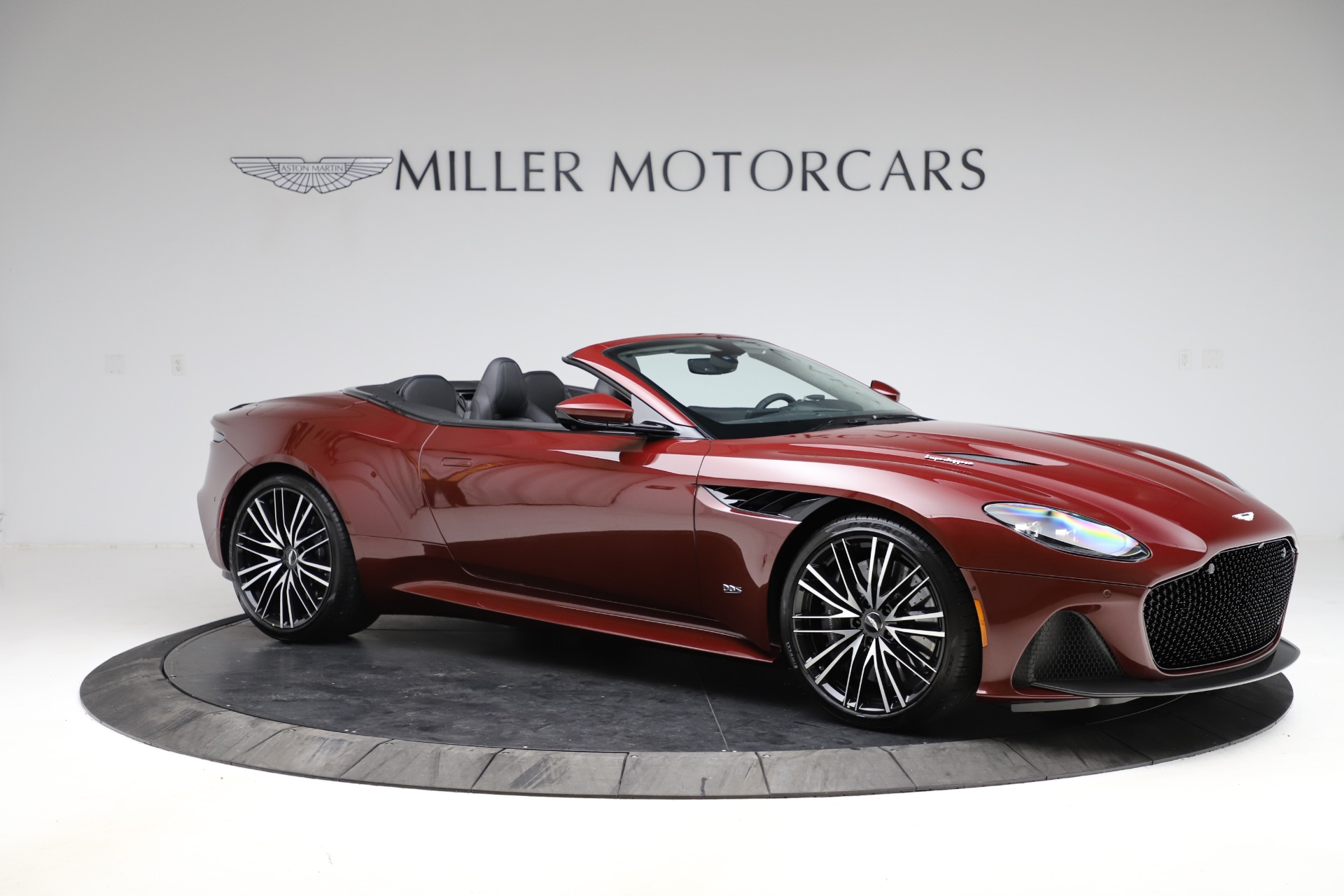 New 2021 Aston Martin DBS Superleggera Volante | St. Petersburg, FL