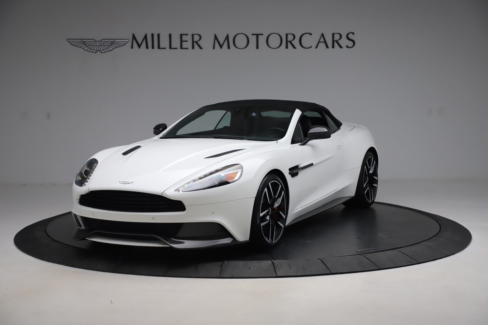 Used 2015 Aston Martin Vanquish Volante | St. Petersburg, FL