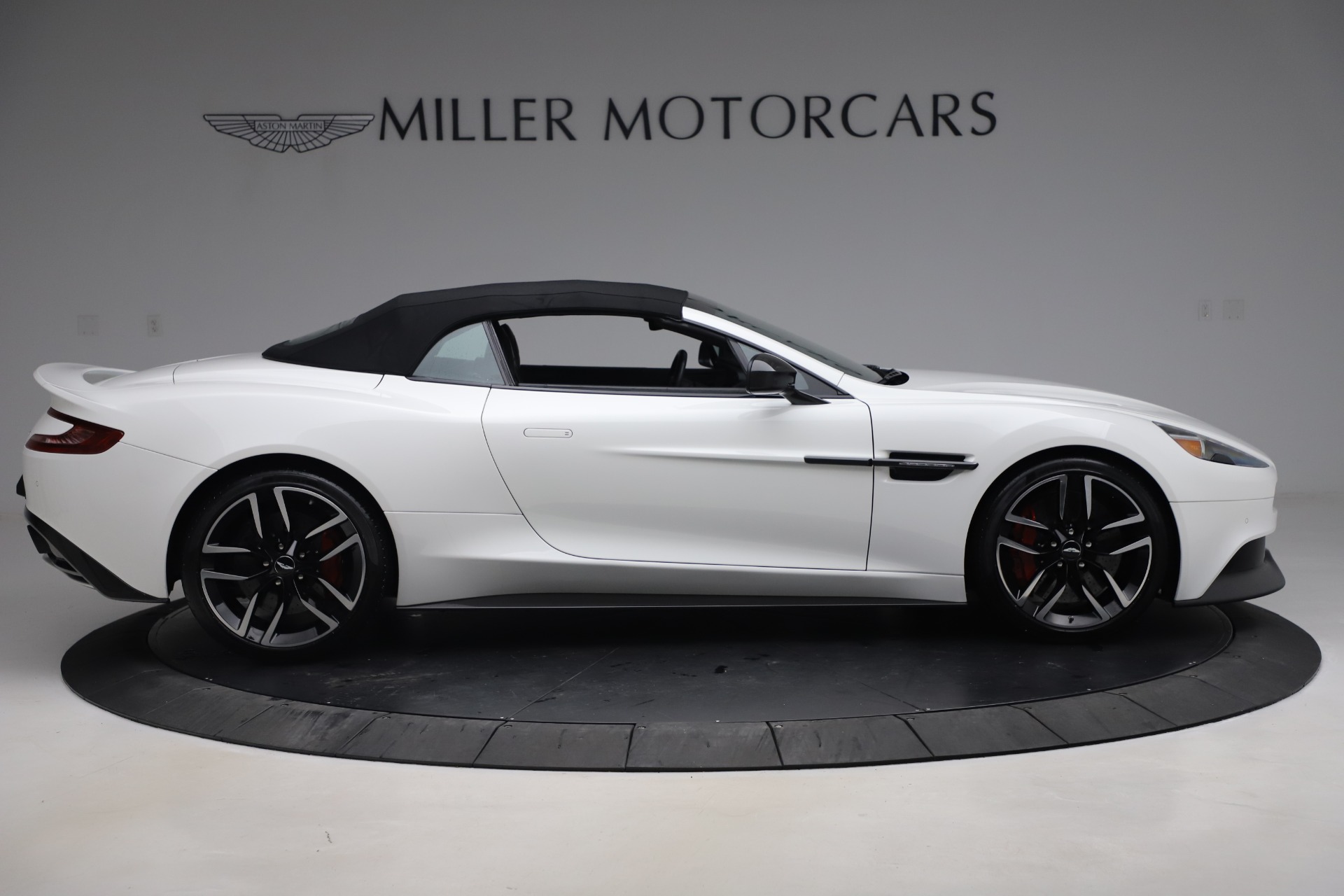 Used 2015 Aston Martin Vanquish Volante | St. Petersburg, FL
