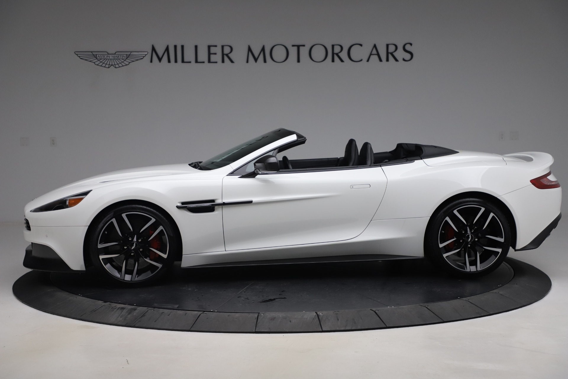 Used 2015 Aston Martin Vanquish Volante | St. Petersburg, FL