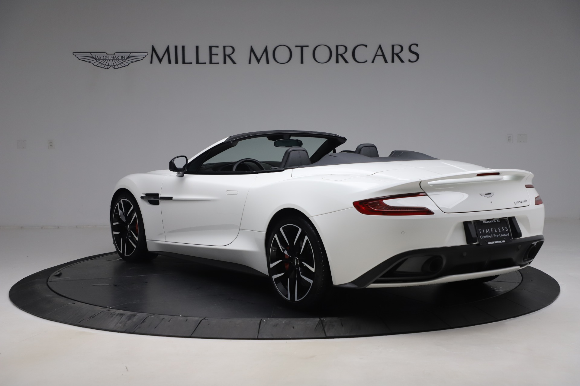 Used 2015 Aston Martin Vanquish Volante | St. Petersburg, FL