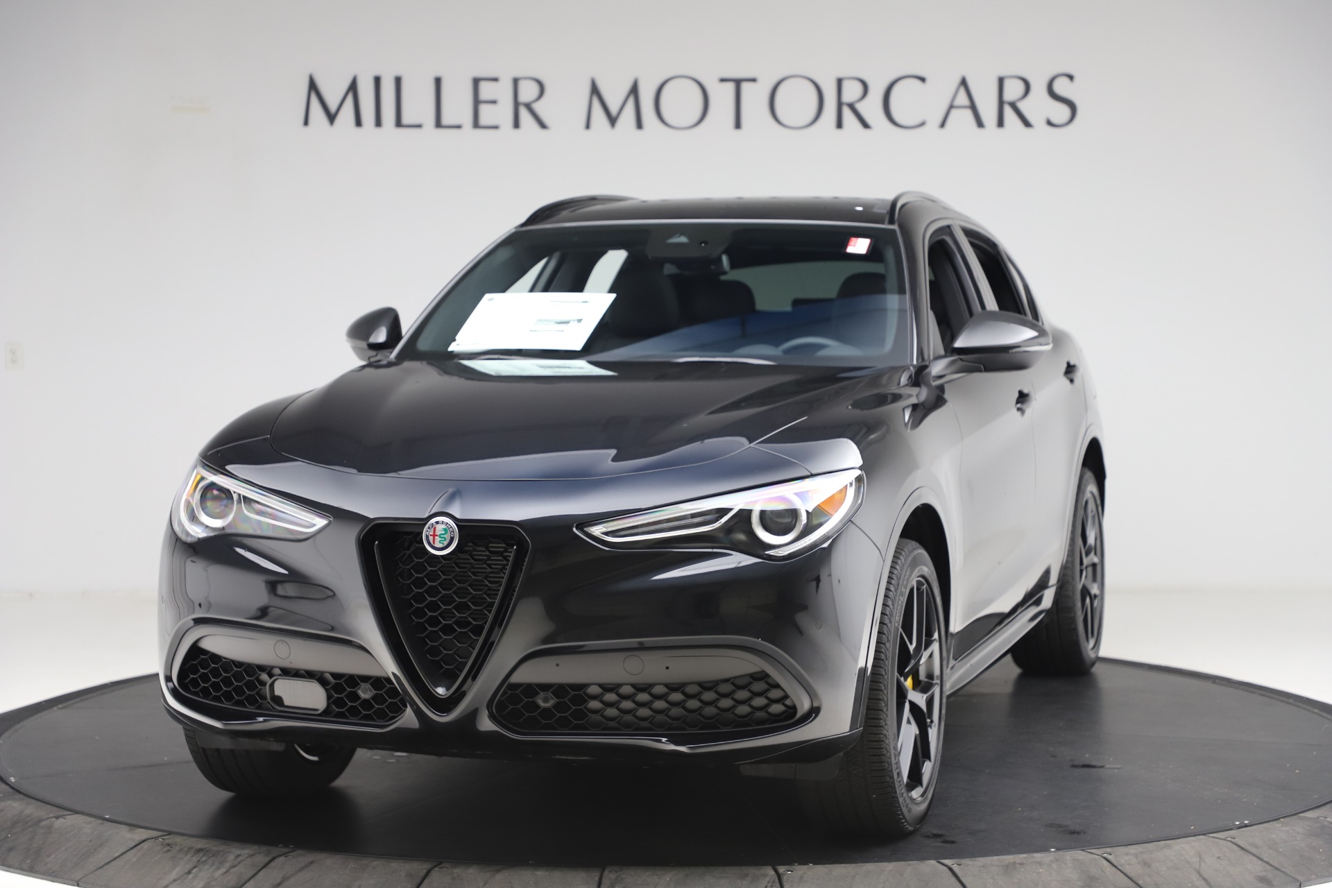 New 2020 Alfa Romeo Stelvio Ti Sport Q4 | St. Petersburg, FL