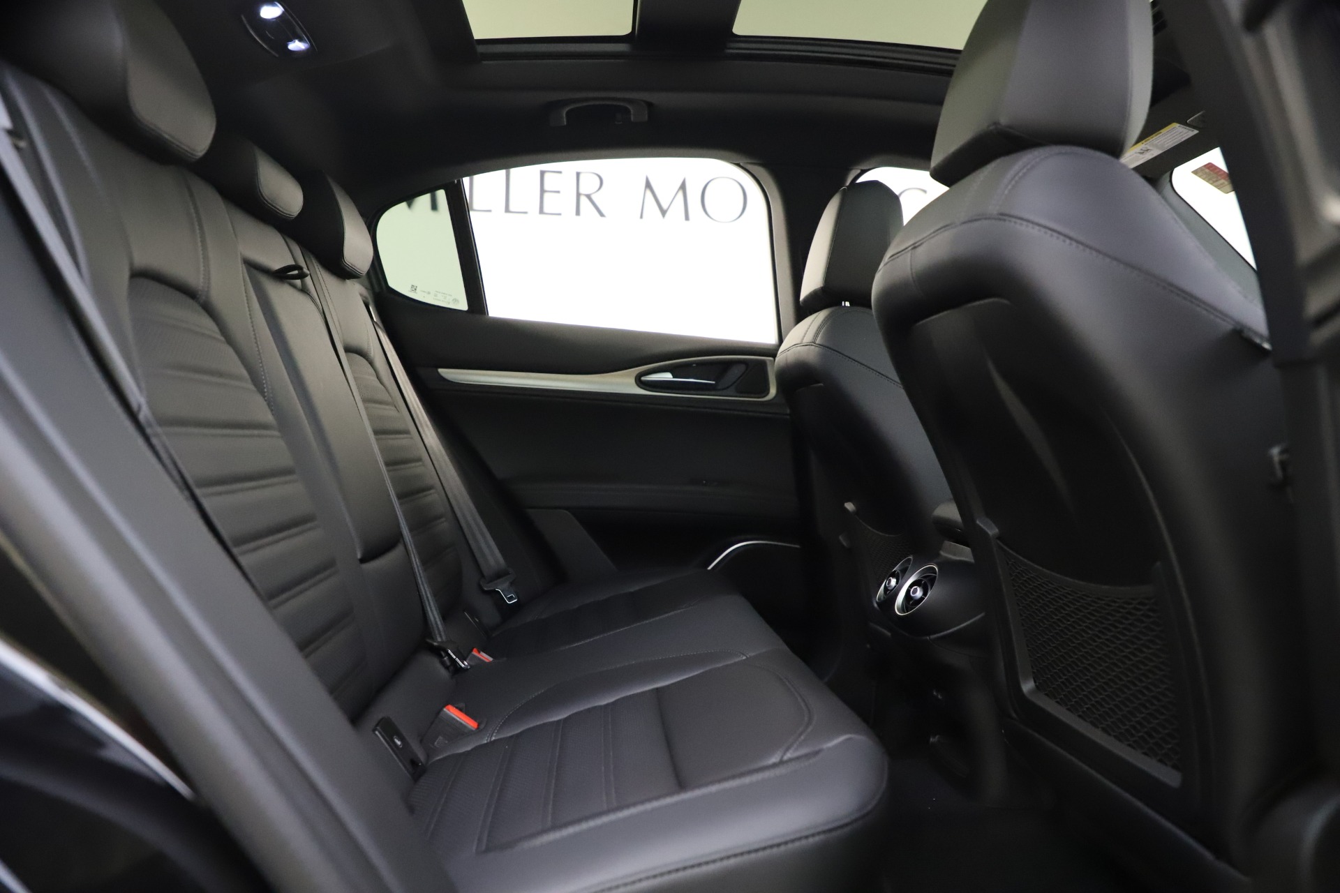 New 2020 Alfa Romeo Stelvio Ti Sport Q4 | St. Petersburg, FL