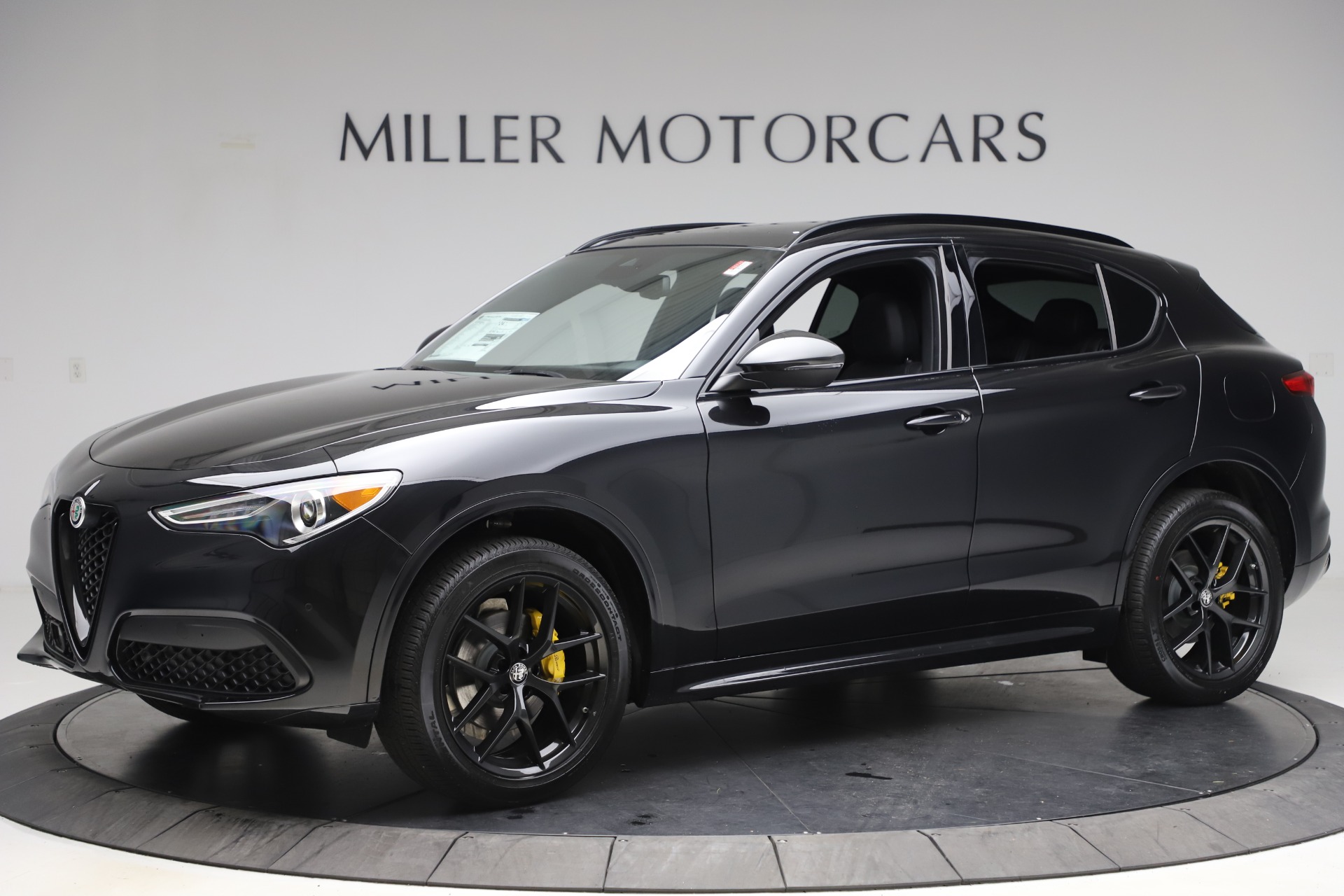 New 2020 Alfa Romeo Stelvio Ti Sport Q4 | St. Petersburg, FL