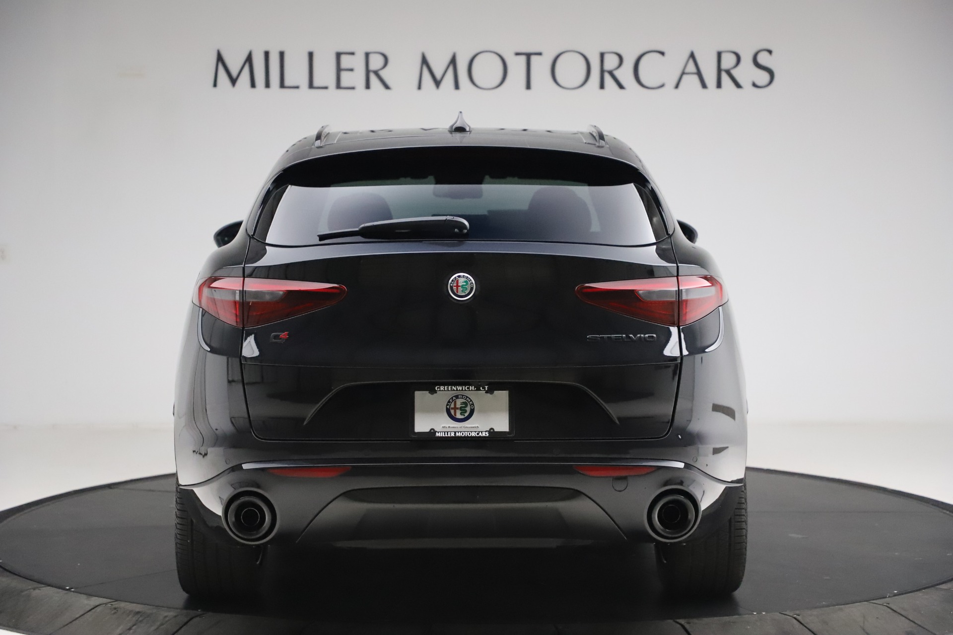 New 2020 Alfa Romeo Stelvio Ti Sport Q4 | St. Petersburg, FL