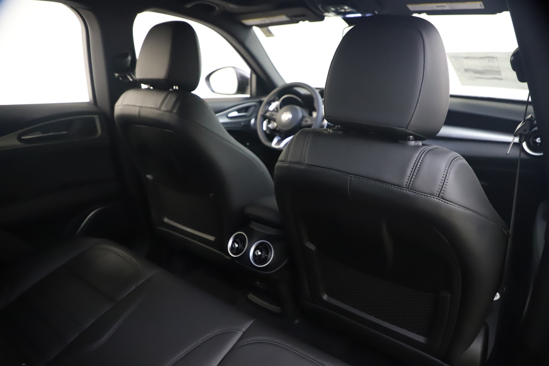 New 2020 Alfa Romeo Stelvio Ti Sport Q4 | St. Petersburg, FL