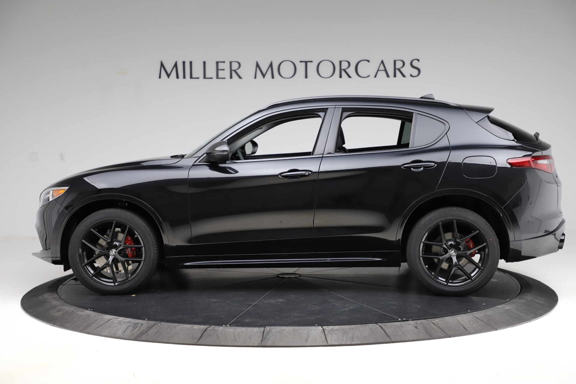 New 2020 Alfa Romeo Stelvio Ti Sport Q4 | St. Petersburg, FL