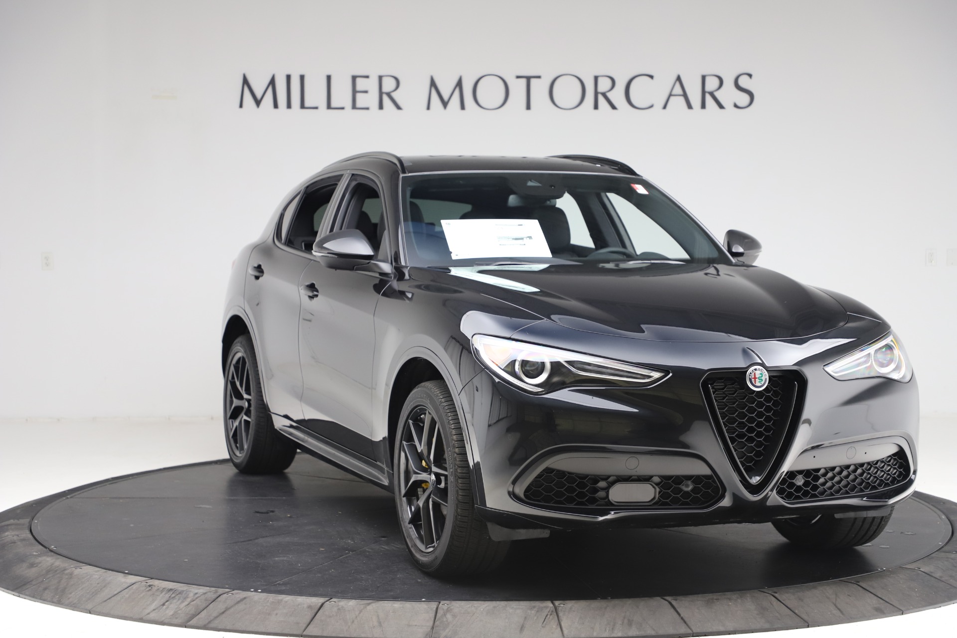 New 2020 Alfa Romeo Stelvio Ti Sport Q4 | St. Petersburg, FL