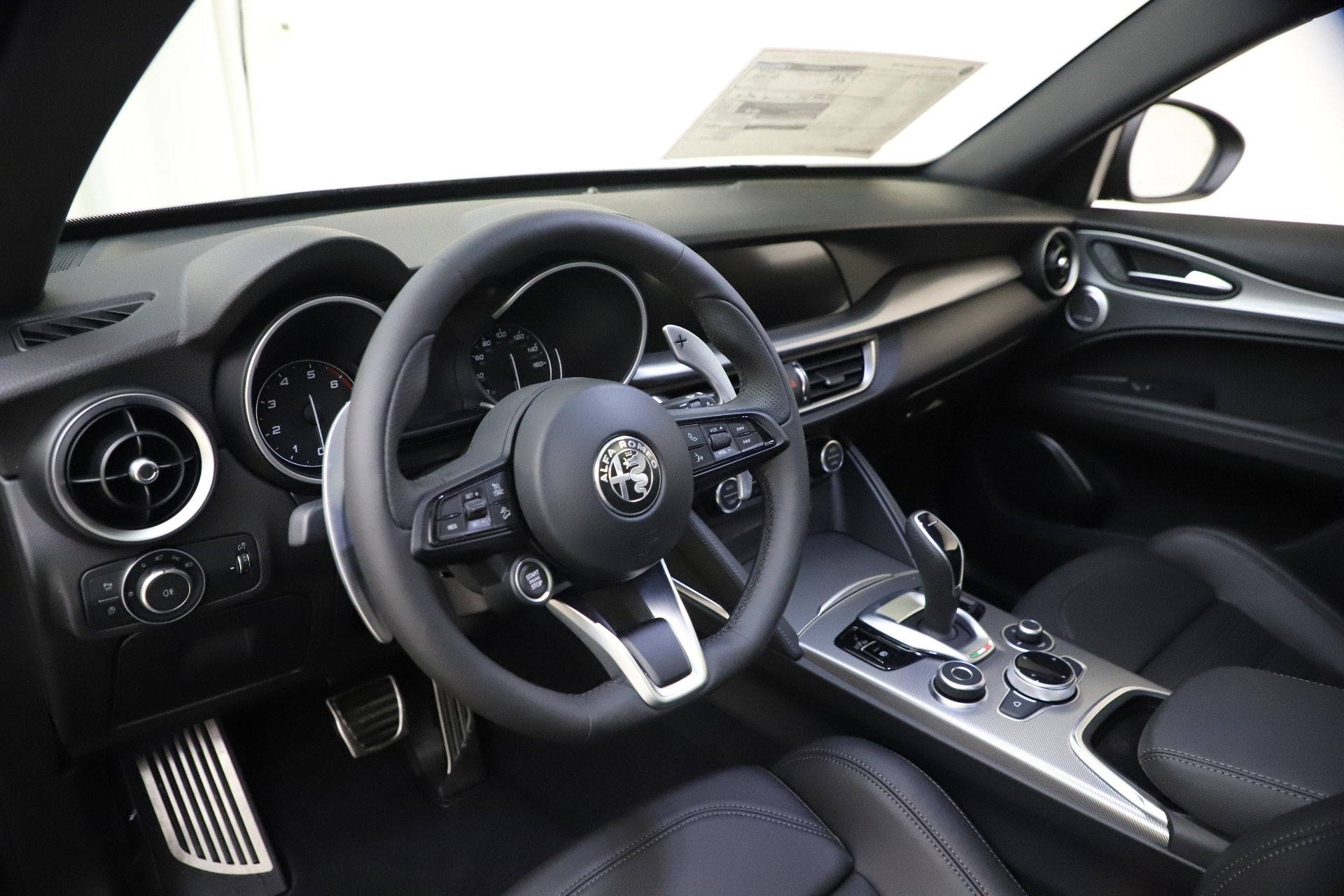New 2020 Alfa Romeo Stelvio Ti Sport Q4 | St. Petersburg, FL