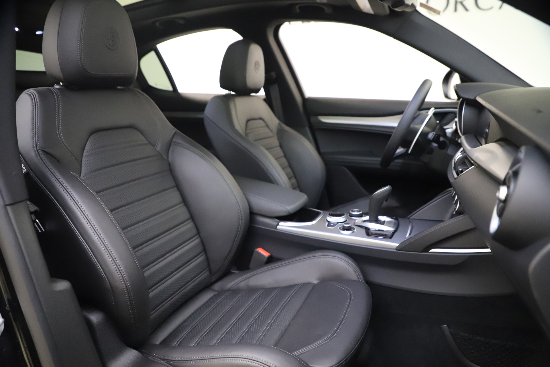 New 2020 Alfa Romeo Stelvio Ti Sport Q4 | St. Petersburg, FL