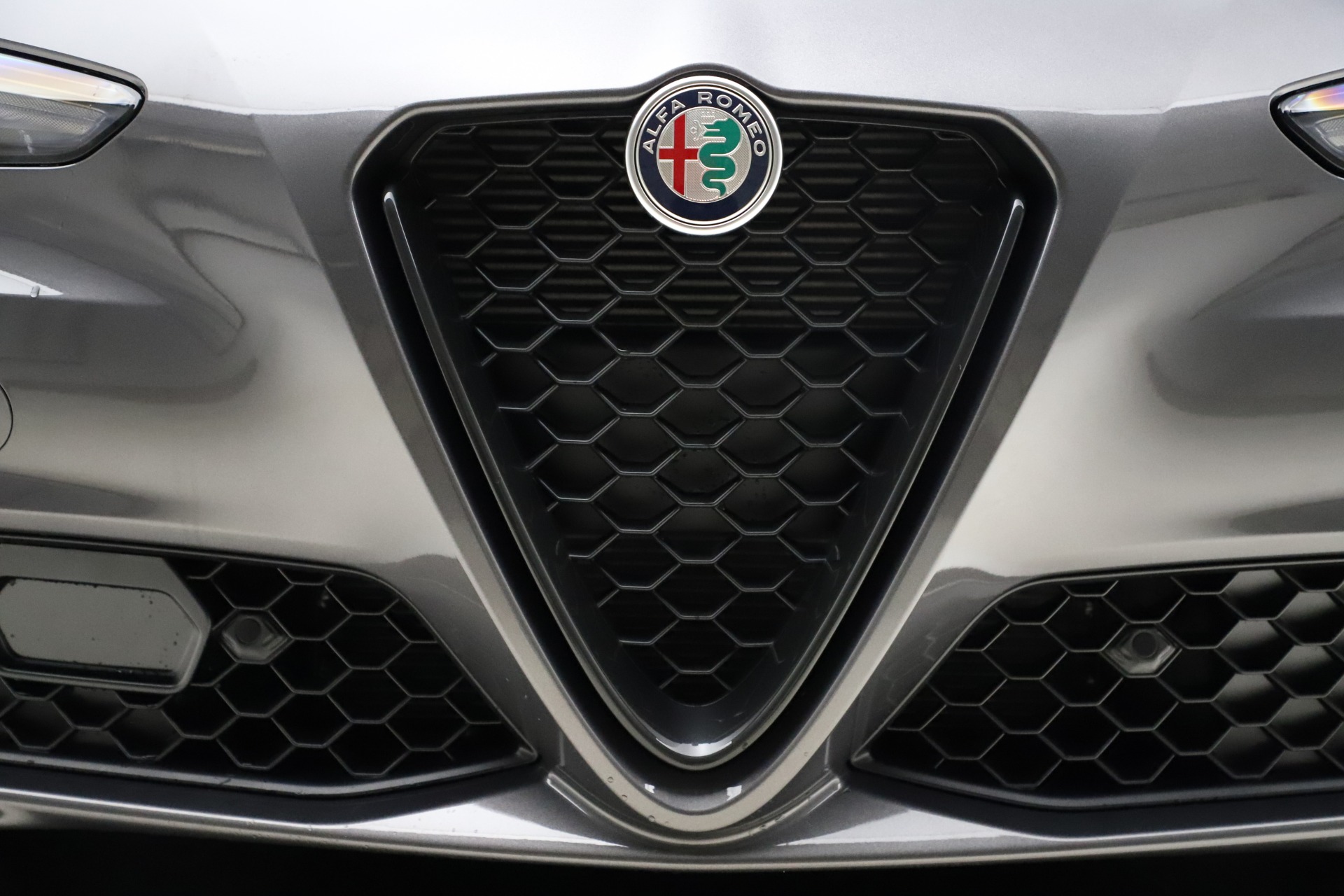 New 2021 Alfa Romeo Giulia Q4 | St. Petersburg, FL