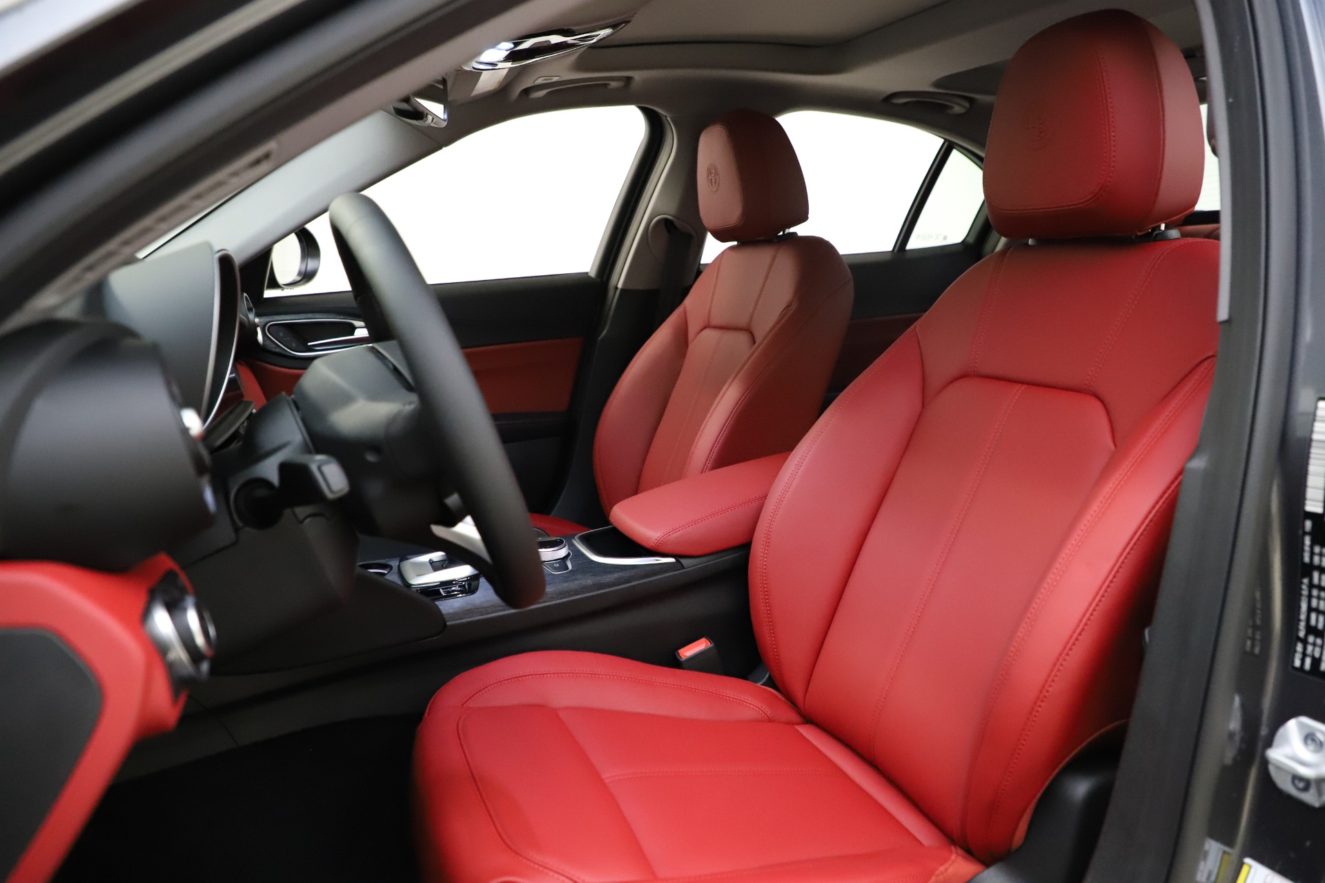 New 2021 Alfa Romeo Giulia Q4 | St. Petersburg, FL