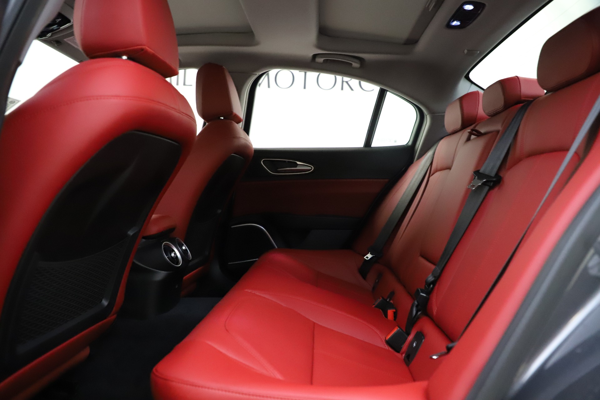 New 2021 Alfa Romeo Giulia Q4 | St. Petersburg, FL