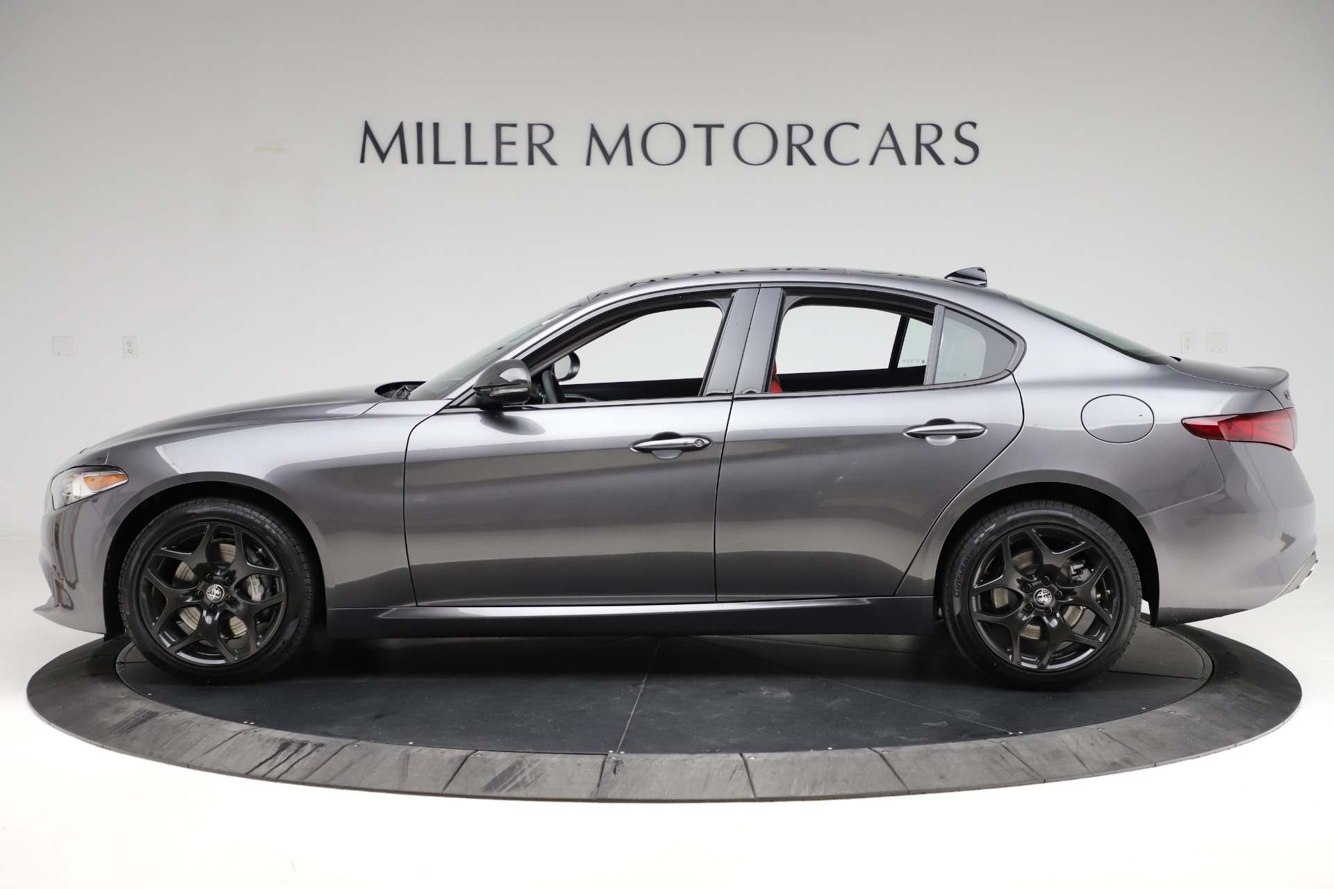 New 2021 Alfa Romeo Giulia Q4 | St. Petersburg, FL
