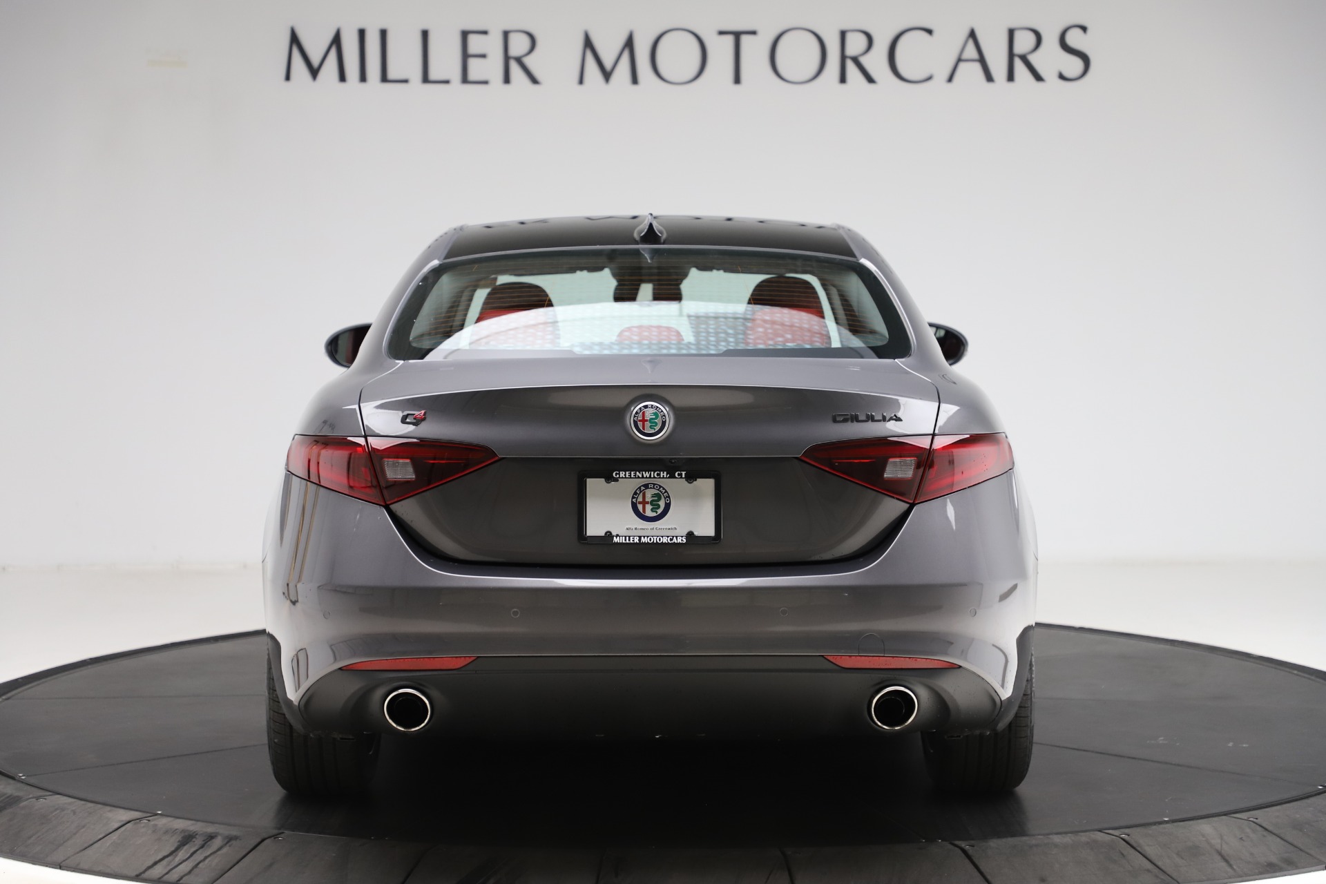 New 2021 Alfa Romeo Giulia Q4 | St. Petersburg, FL