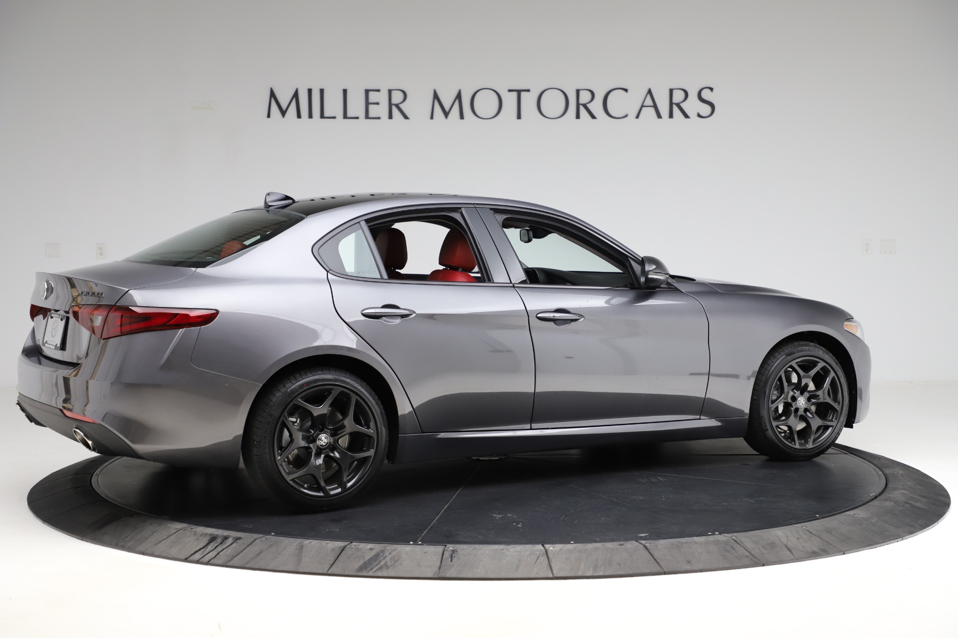 New 2021 Alfa Romeo Giulia Q4 | St. Petersburg, FL