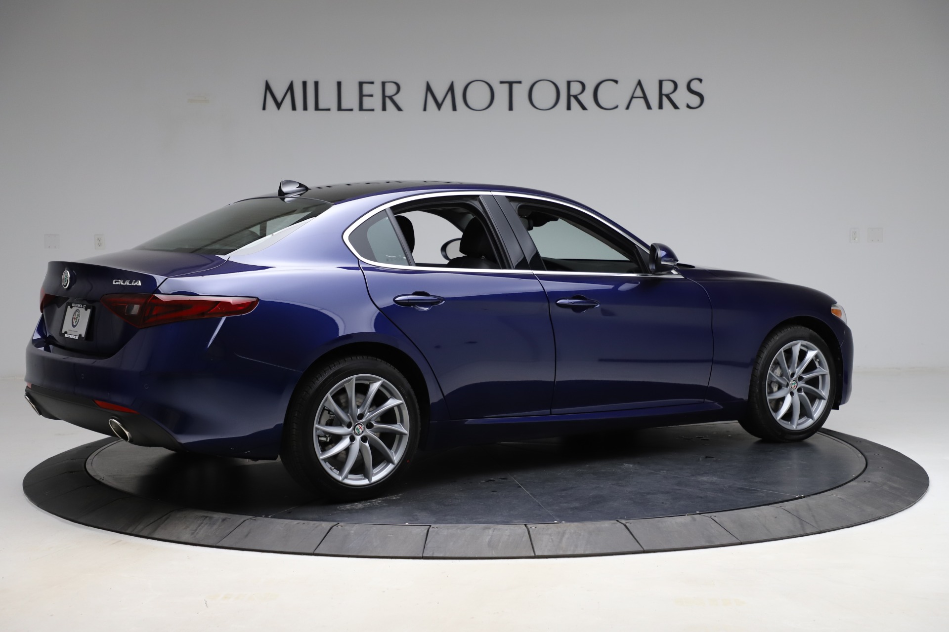 New 2021 Alfa Romeo Giulia Q4 | St. Petersburg, FL