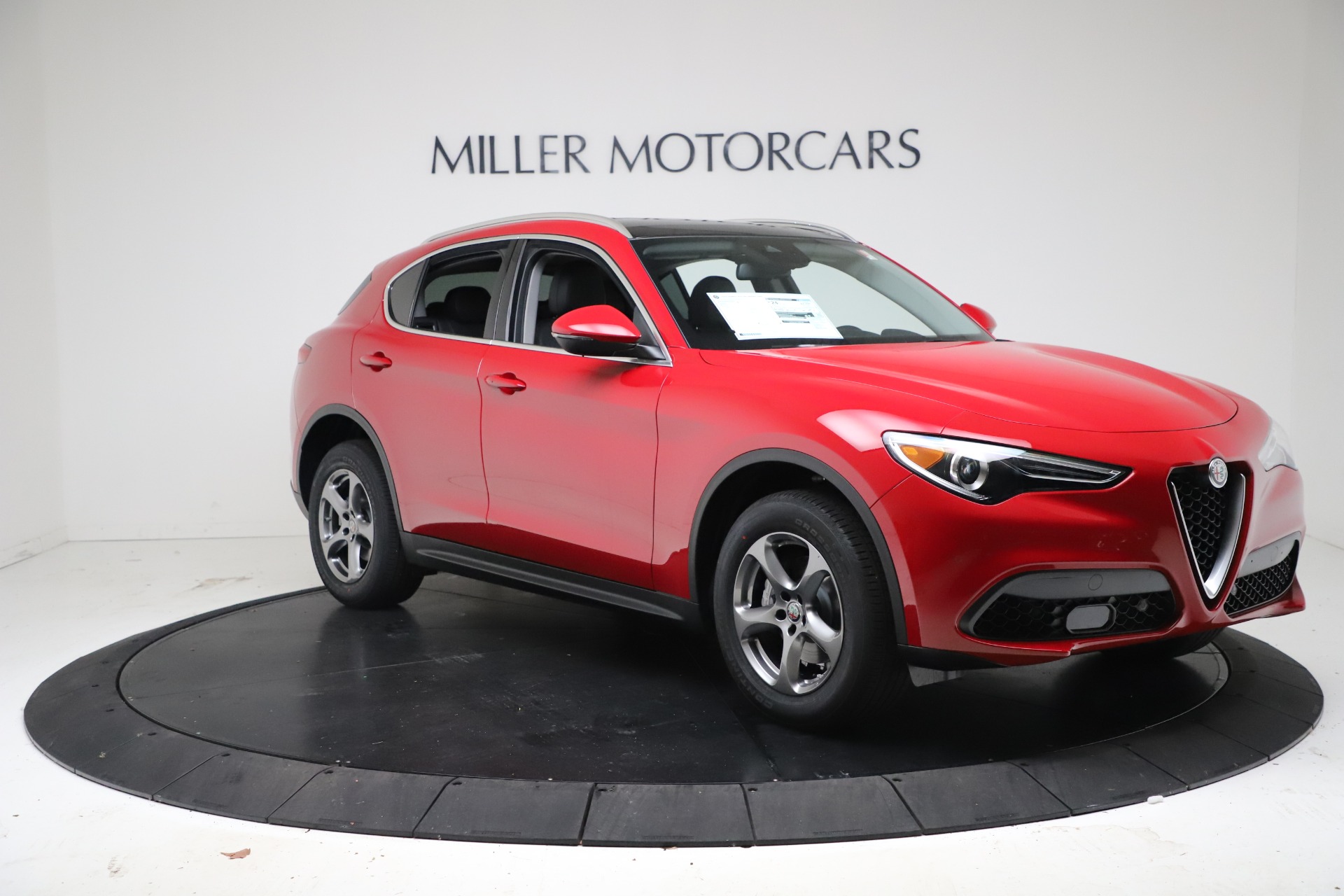 New 2021 Alfa Romeo Stelvio Q4 | St. Petersburg, FL