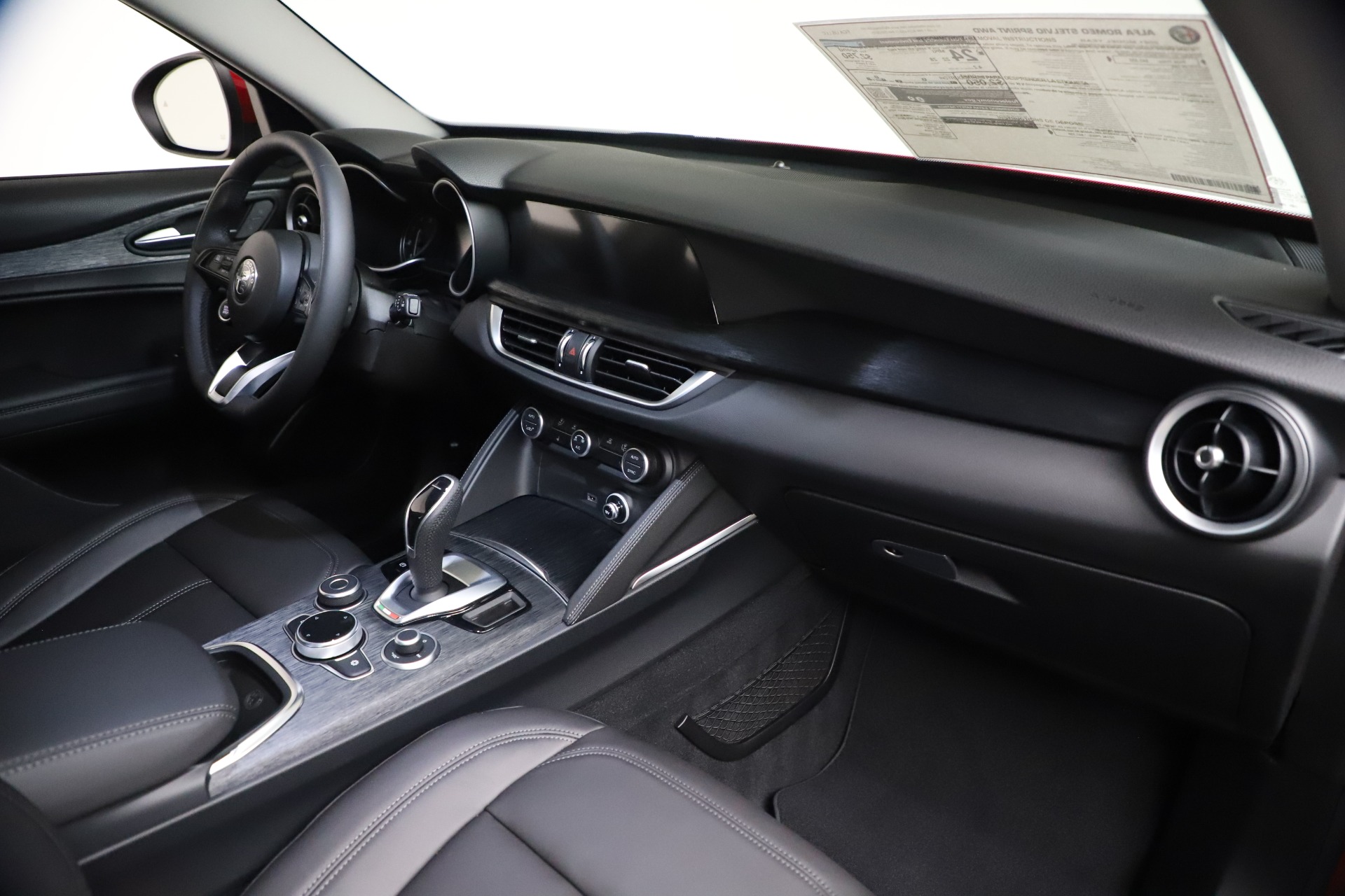 New 2021 Alfa Romeo Stelvio Q4 | St. Petersburg, FL