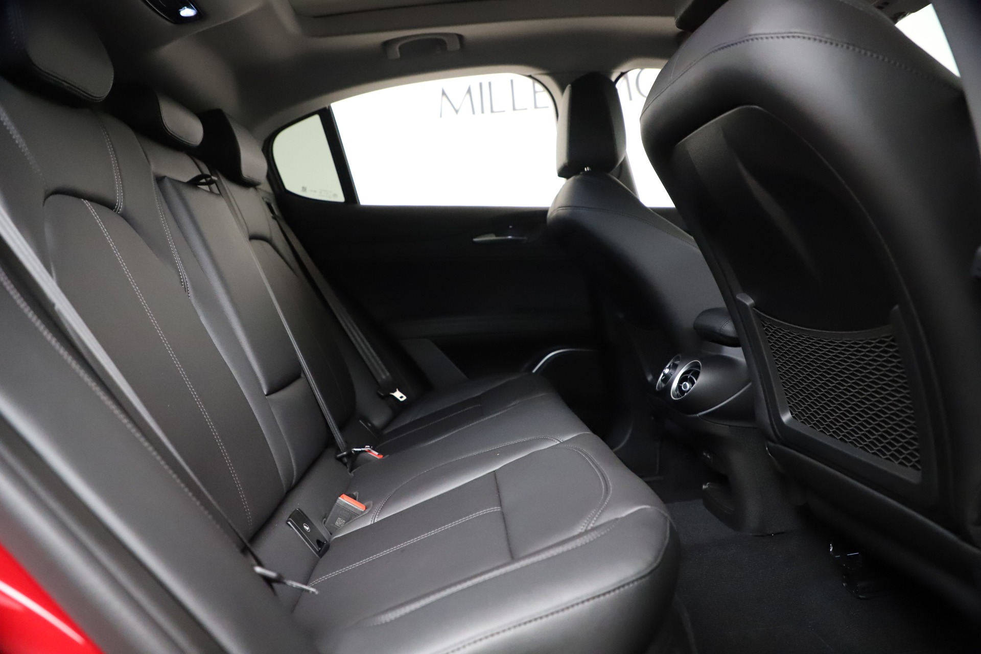 New 2021 Alfa Romeo Stelvio Q4 | St. Petersburg, FL