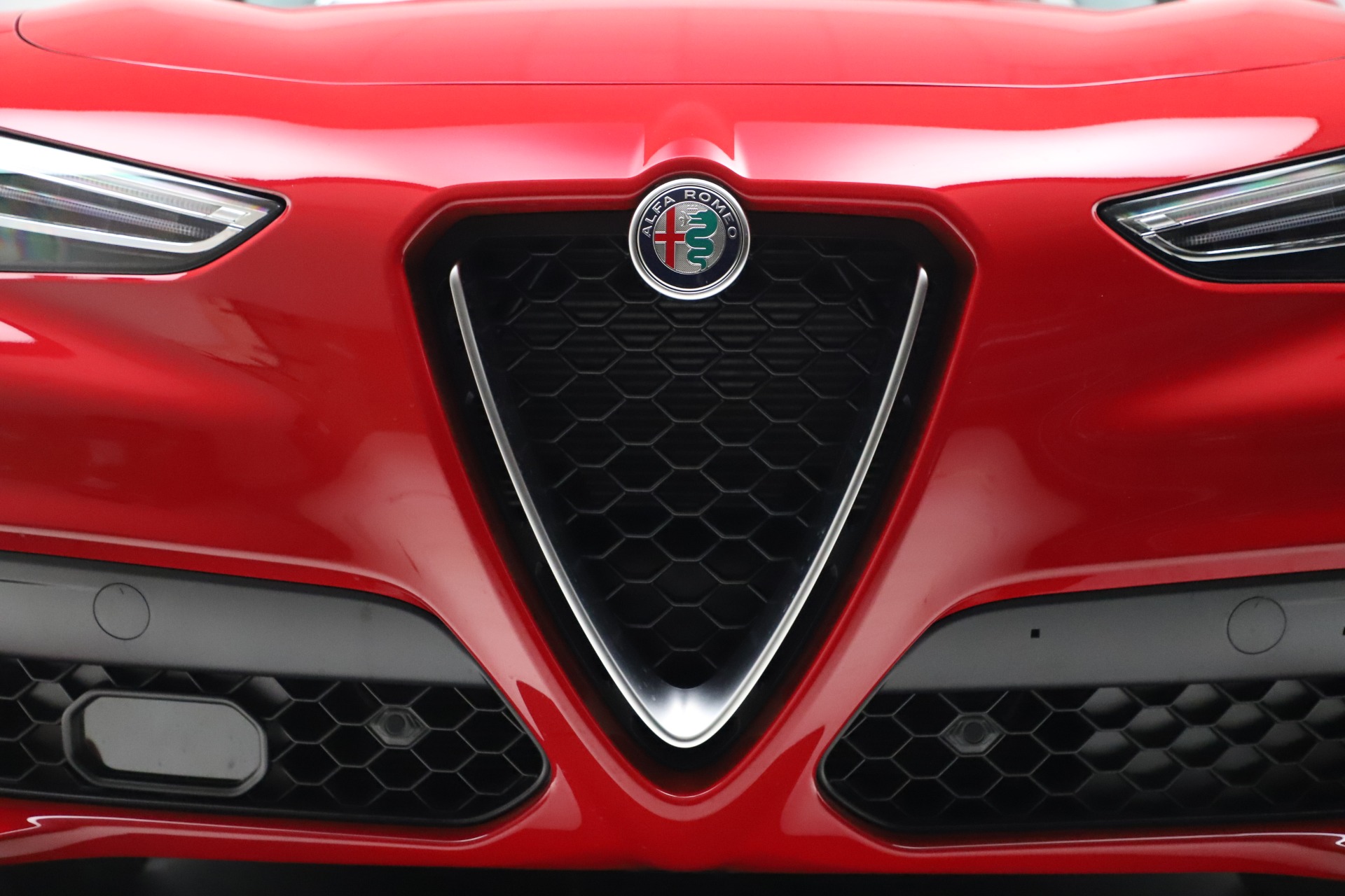 New 2021 Alfa Romeo Stelvio Q4 | St. Petersburg, FL