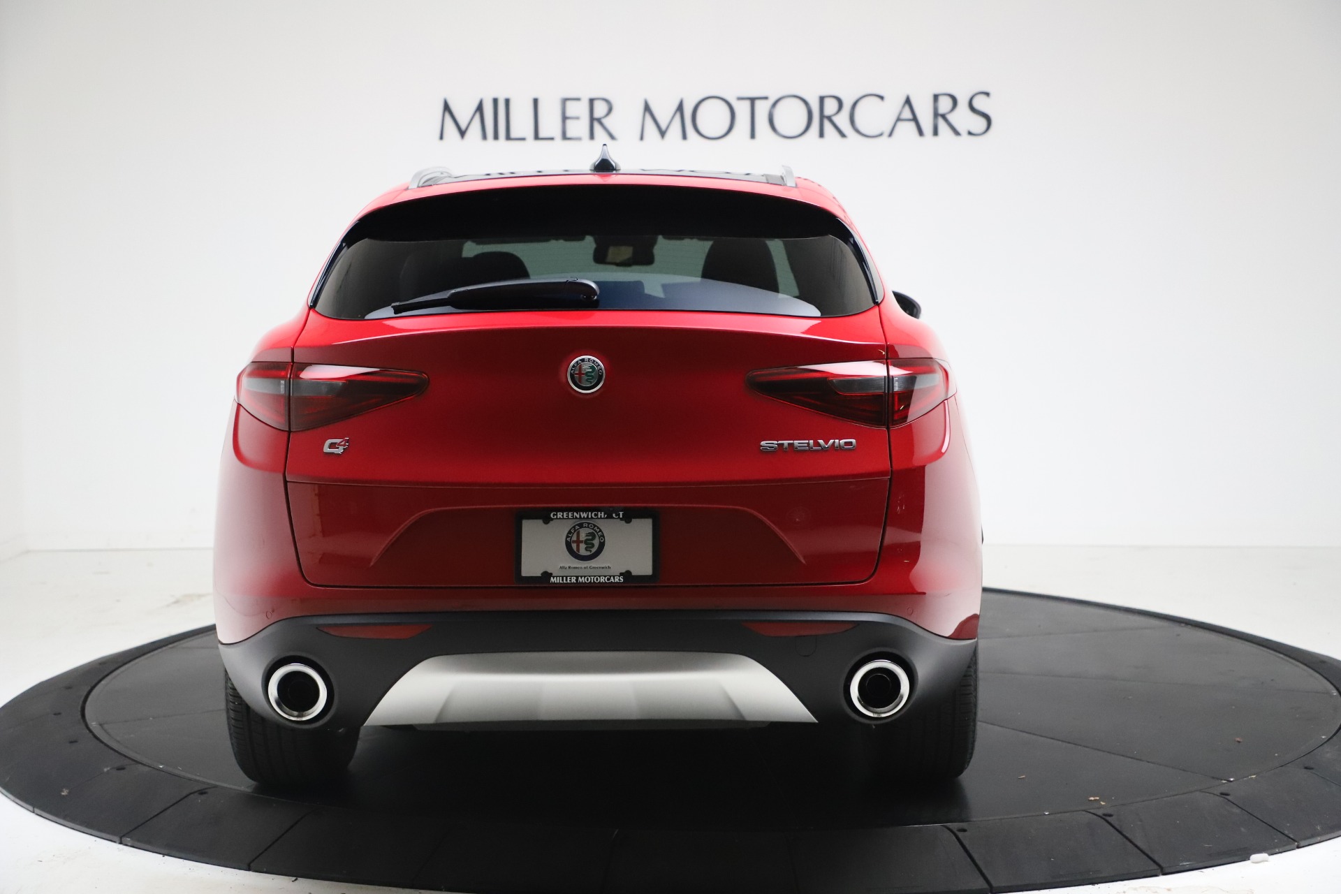 New 2021 Alfa Romeo Stelvio Q4 | St. Petersburg, FL