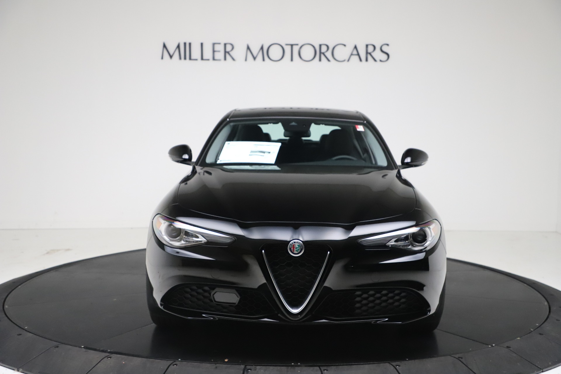 New 2021 Alfa Romeo Giulia Q4 | St. Petersburg, FL