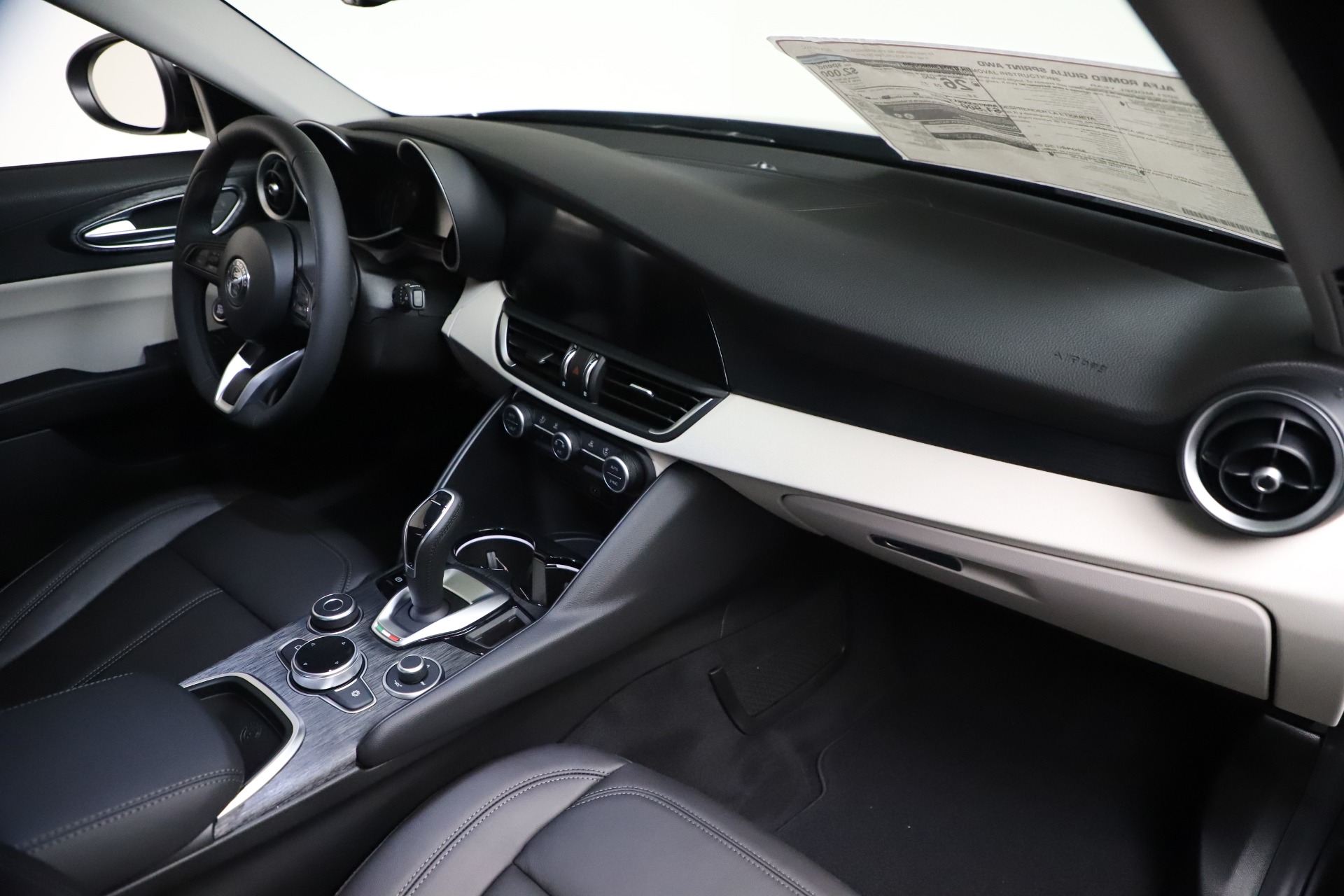 New 2021 Alfa Romeo Giulia Q4 | St. Petersburg, FL