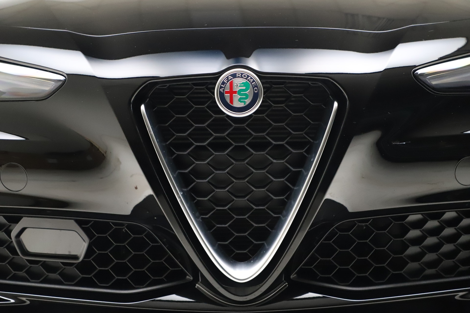 New 2021 Alfa Romeo Giulia Q4 | St. Petersburg, FL