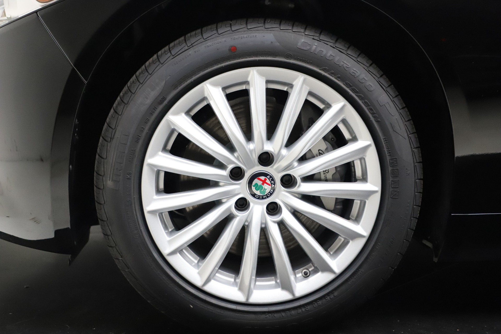 New 2021 Alfa Romeo Giulia Q4 | St. Petersburg, FL