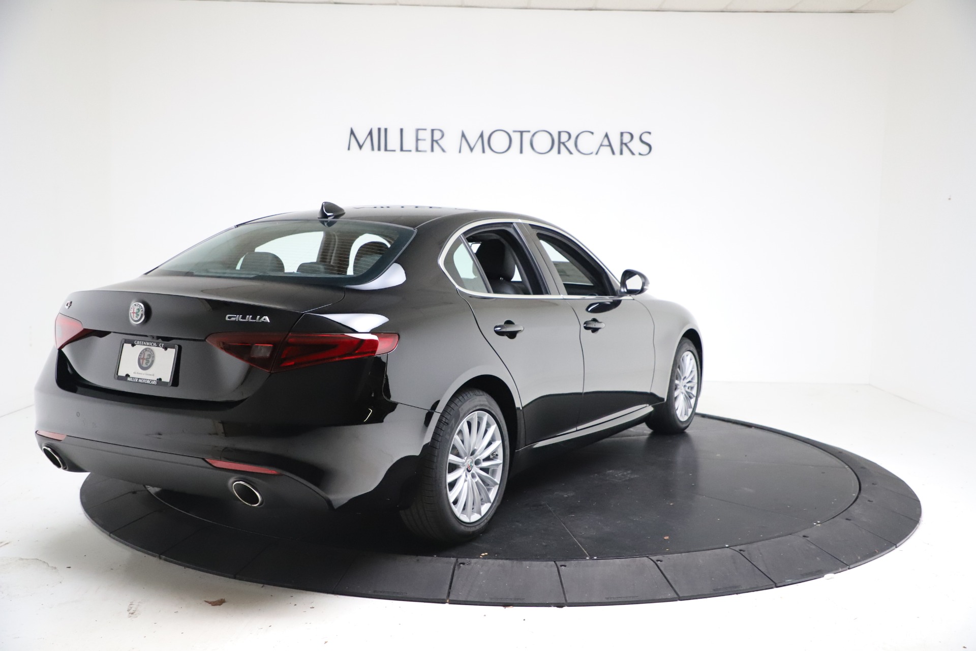 New 2021 Alfa Romeo Giulia Q4 | St. Petersburg, FL