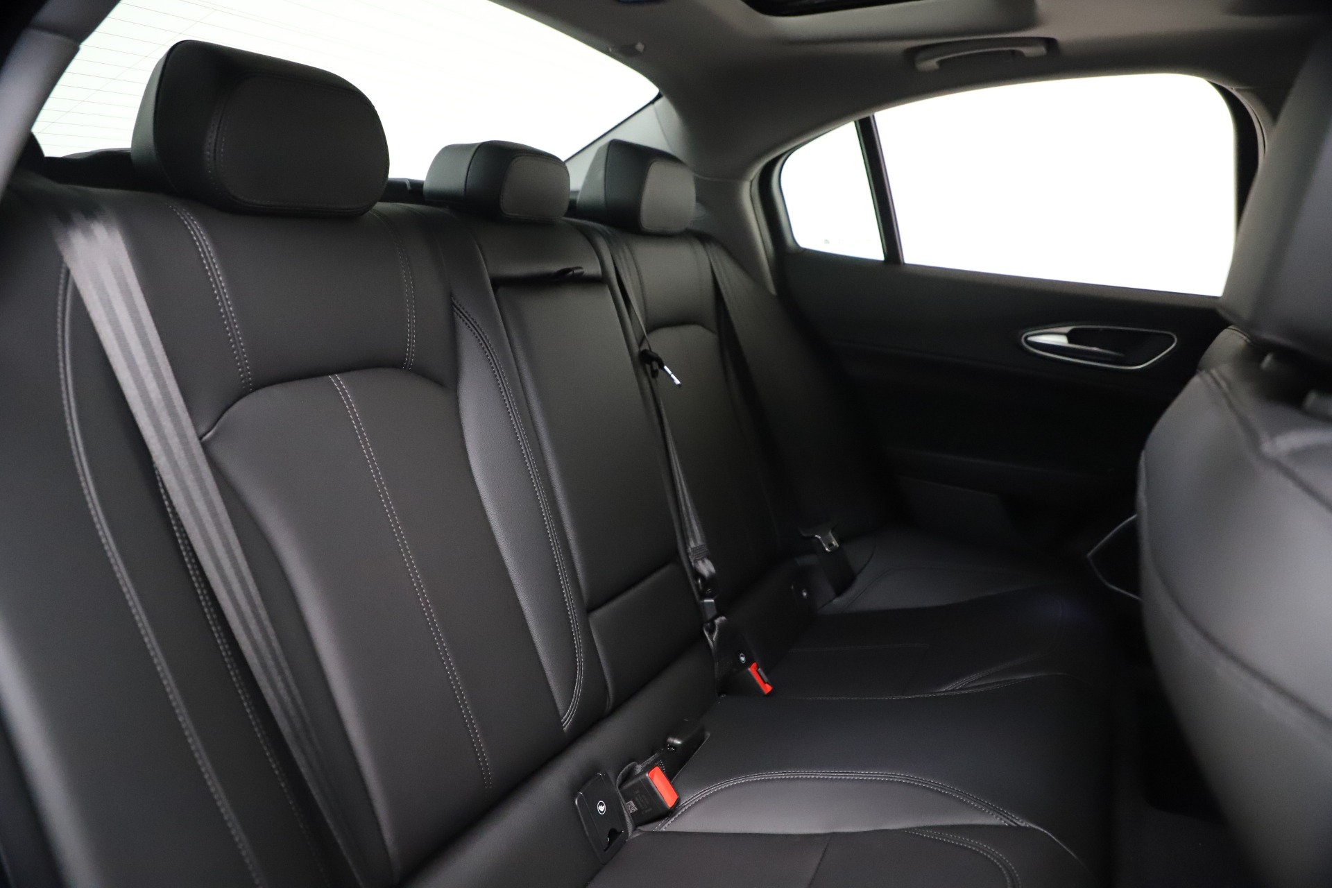 New 2021 Alfa Romeo Giulia Q4 | St. Petersburg, FL
