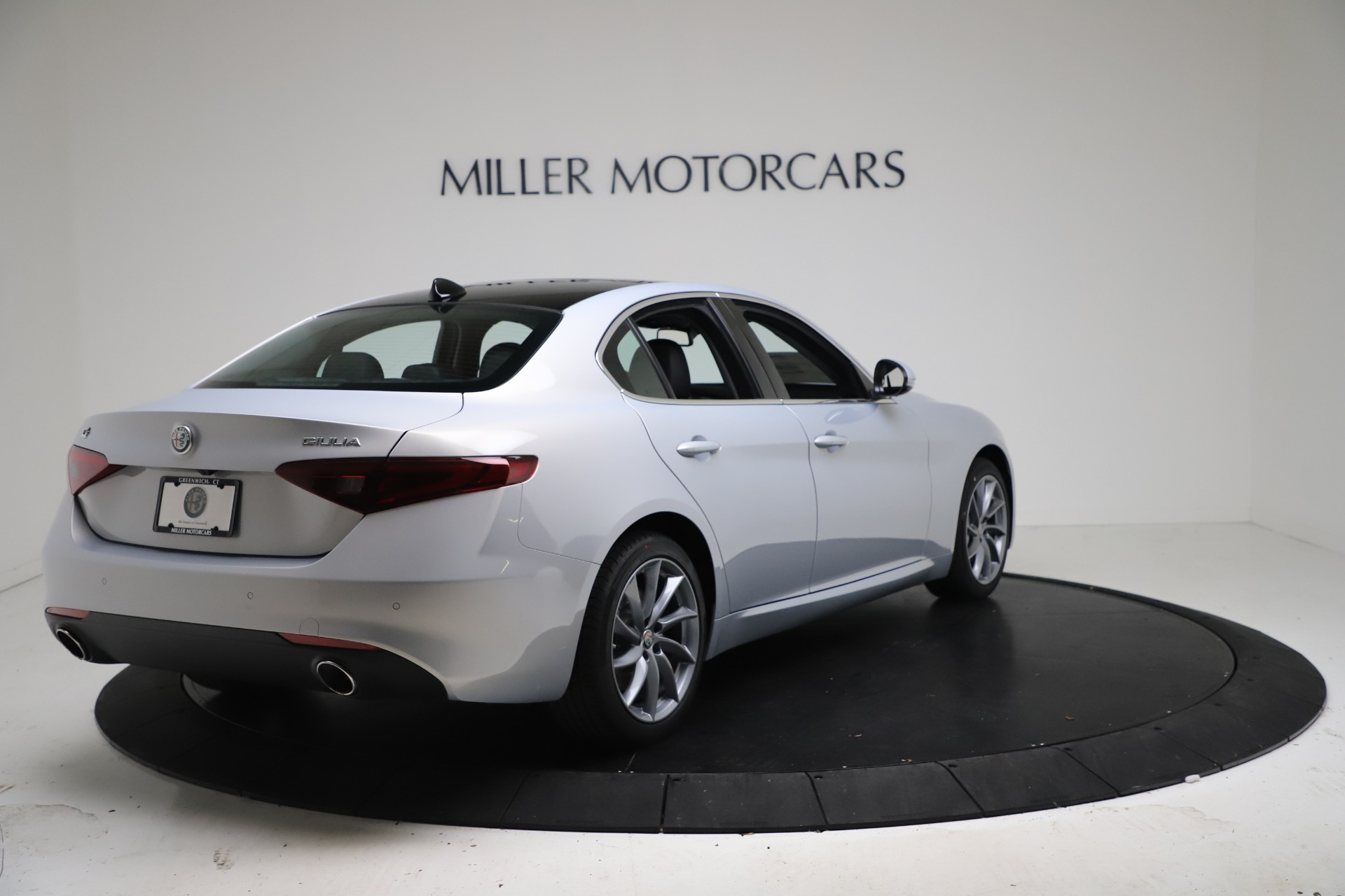 New 2021 Alfa Romeo Giulia Q4 | St. Petersburg, FL