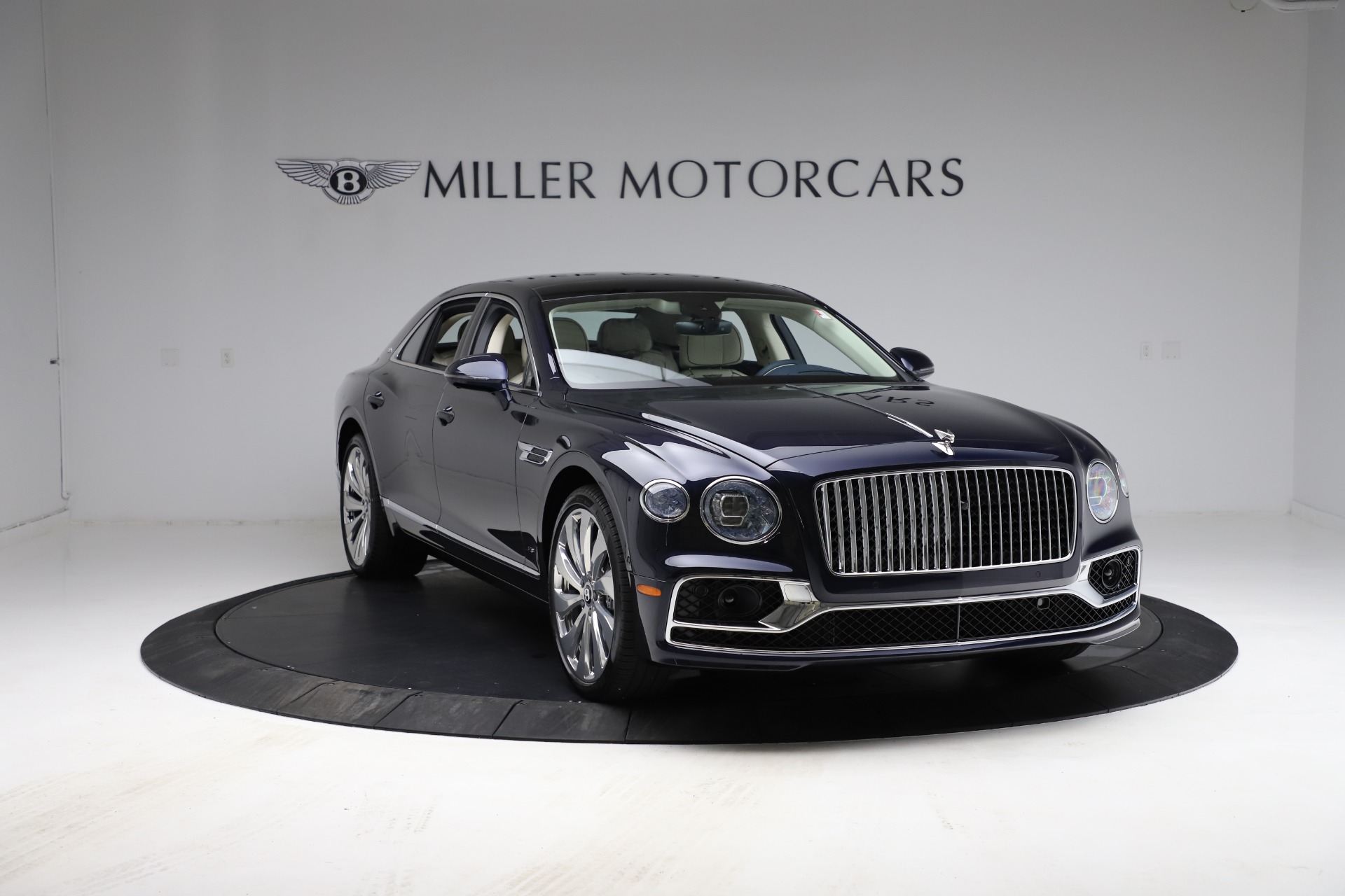 New 2021 Bentley Flying Spur V8 First Edition | St. Petersburg, FL