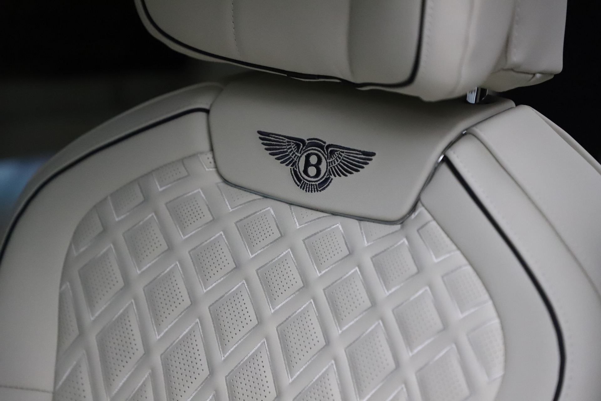 New 2021 Bentley Flying Spur V8 First Edition | St. Petersburg, FL