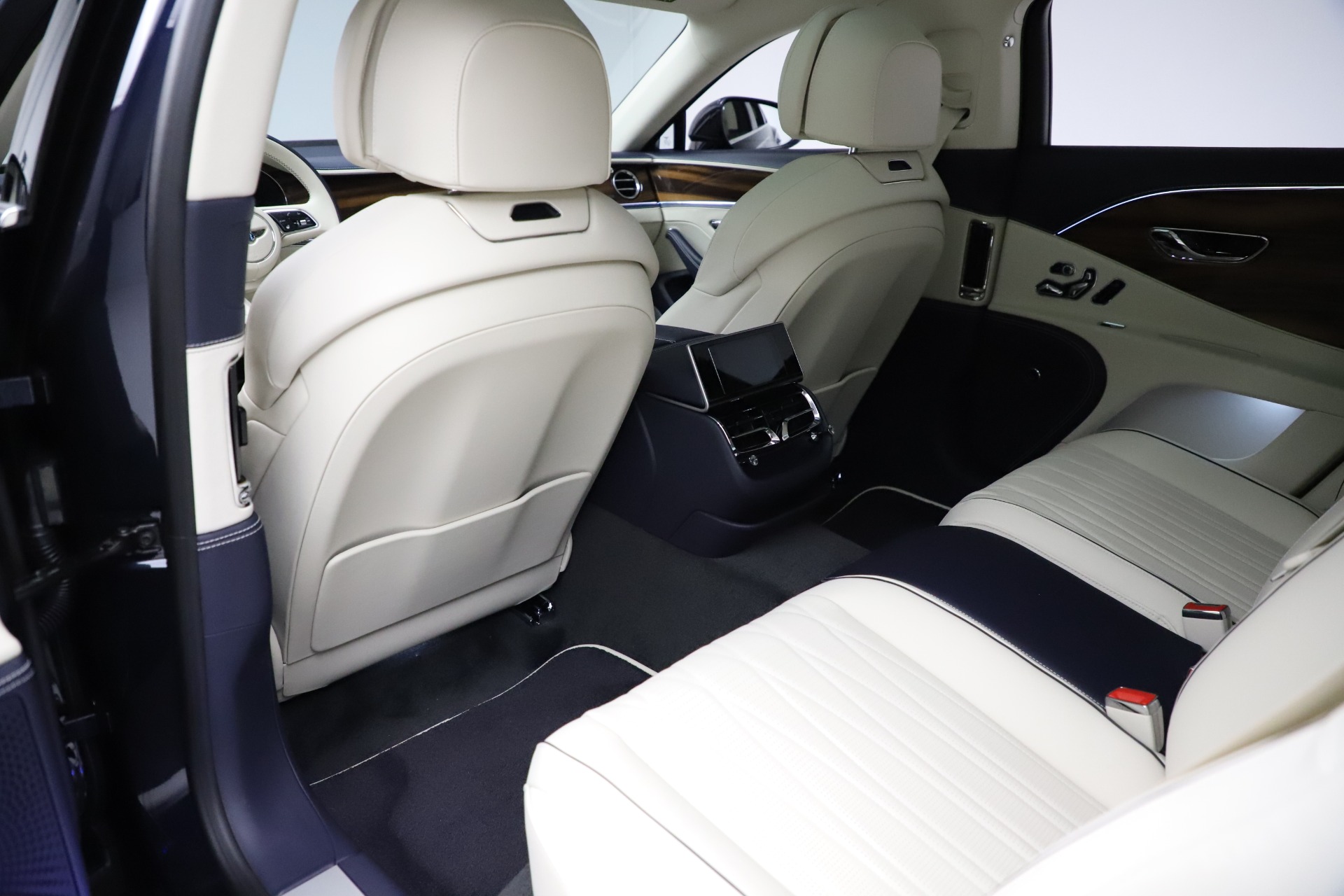 New 2021 Bentley Flying Spur V8 First Edition | St. Petersburg, FL