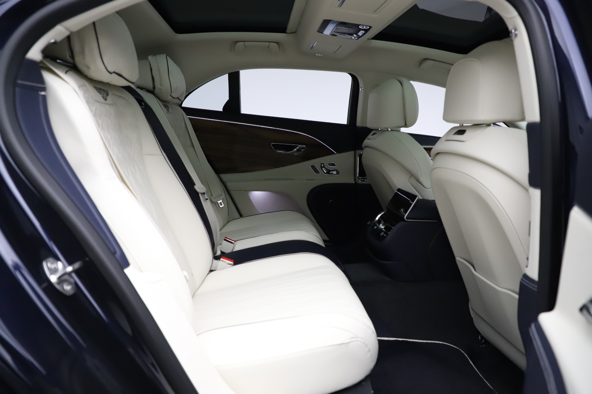 New 2021 Bentley Flying Spur V8 First Edition | St. Petersburg, FL