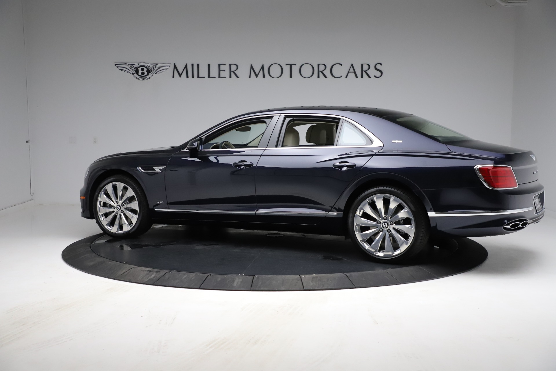 New 2021 Bentley Flying Spur V8 First Edition | St. Petersburg, FL