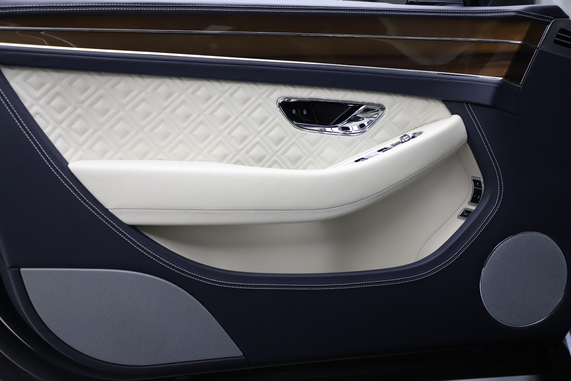 New 2021 Bentley Continental GT V8 | St. Petersburg, FL