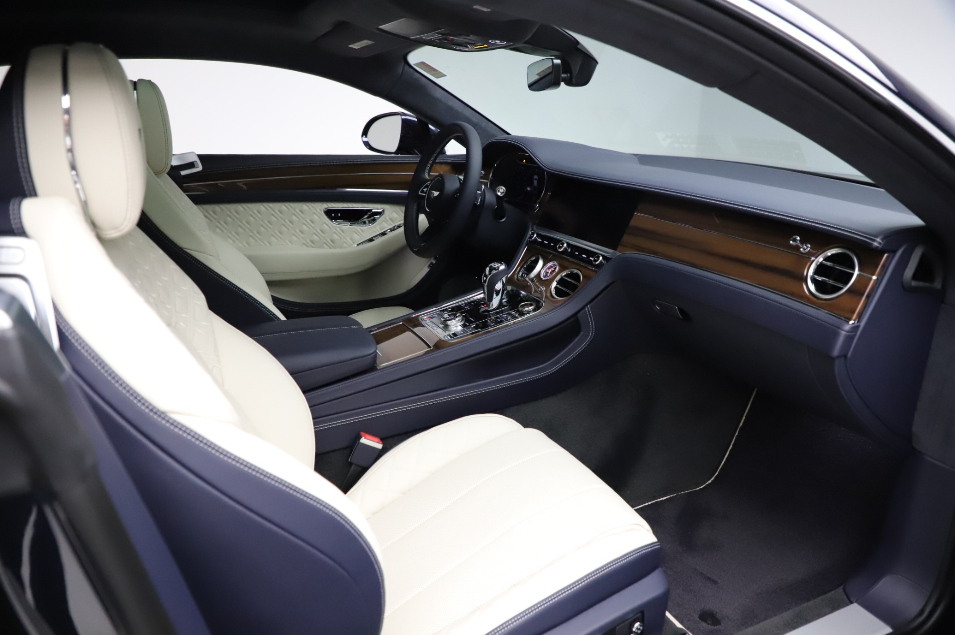 New 2021 Bentley Continental GT V8 | St. Petersburg, FL